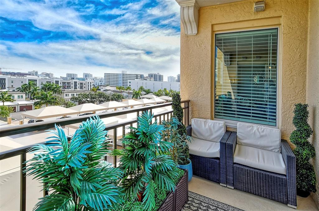 Sarasota, Florida, 34236, United States, 2 Bedrooms Bedrooms, ,2 BathroomsBathrooms,Residential,For Sale,1737963
