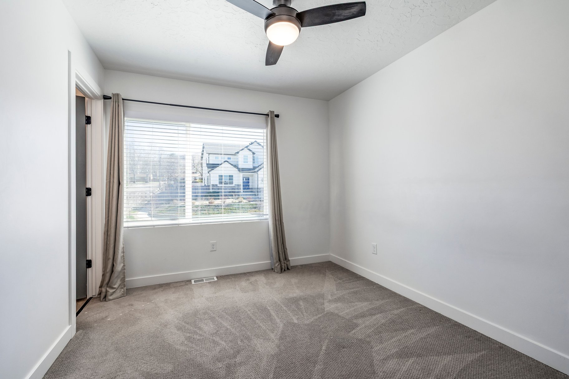  Convenient, Modern Townhome Living in South Davis County - 物件實景