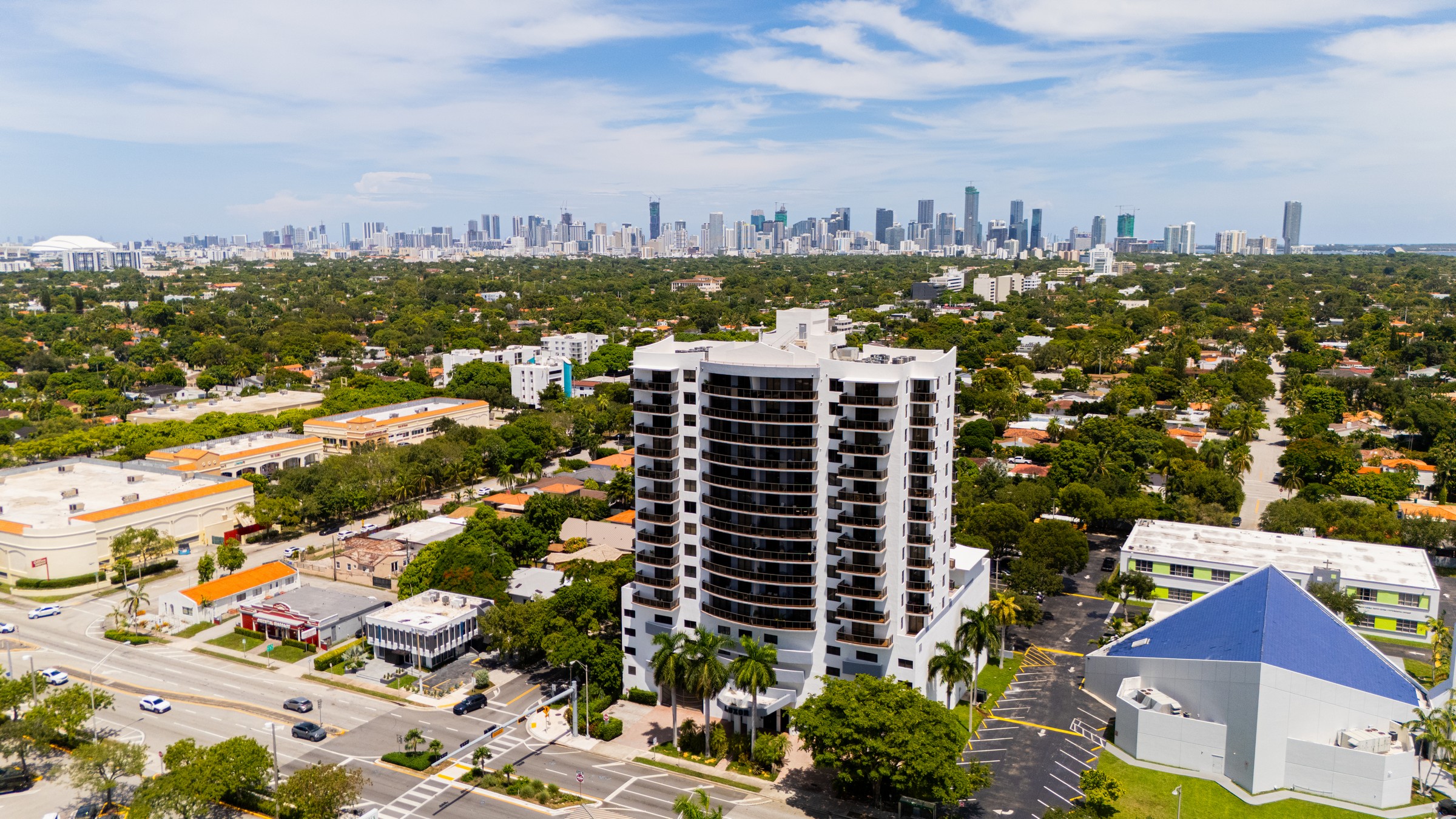  2301 SW 27th Ave, Miami, FL, 33145 - 物件實景