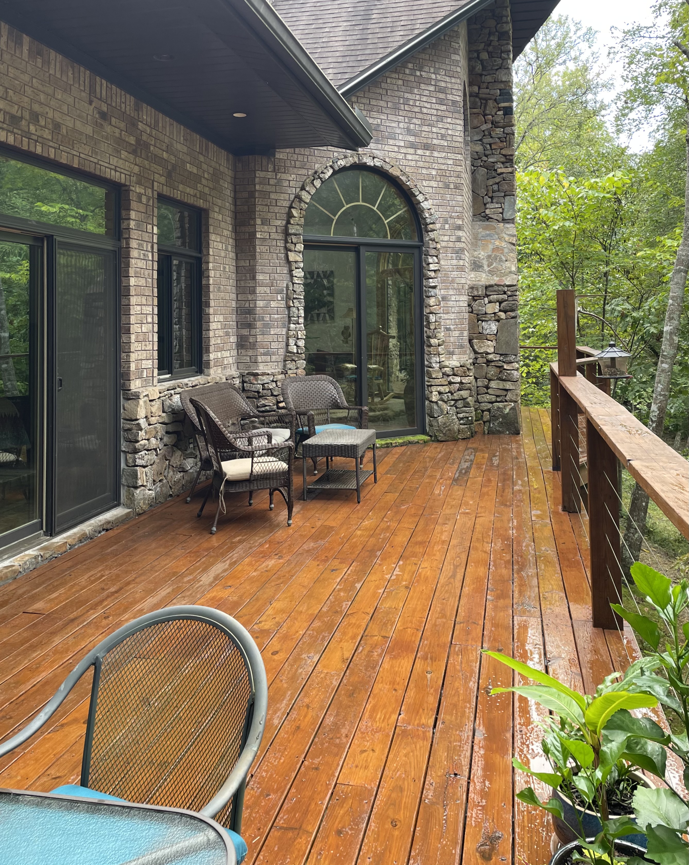 Mena, Arkansas, 71953, United States, 3 Bedrooms Bedrooms, ,3 BathroomsBathrooms,Residential,For Sale,1979119