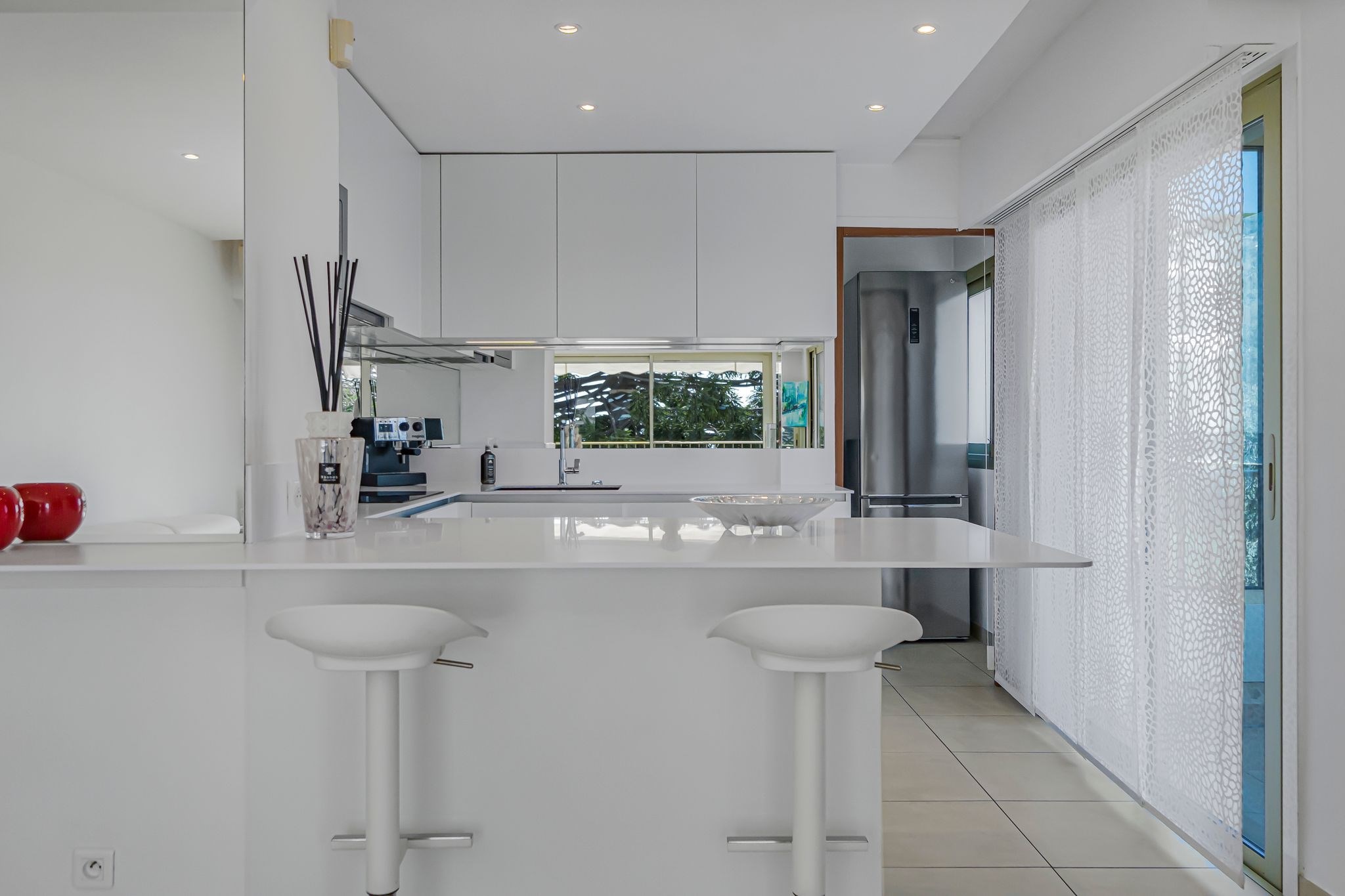  Panoramic Sea View – Elegant Renovated Three-Bedroom Apartment in a Prestigious… - 物件實景