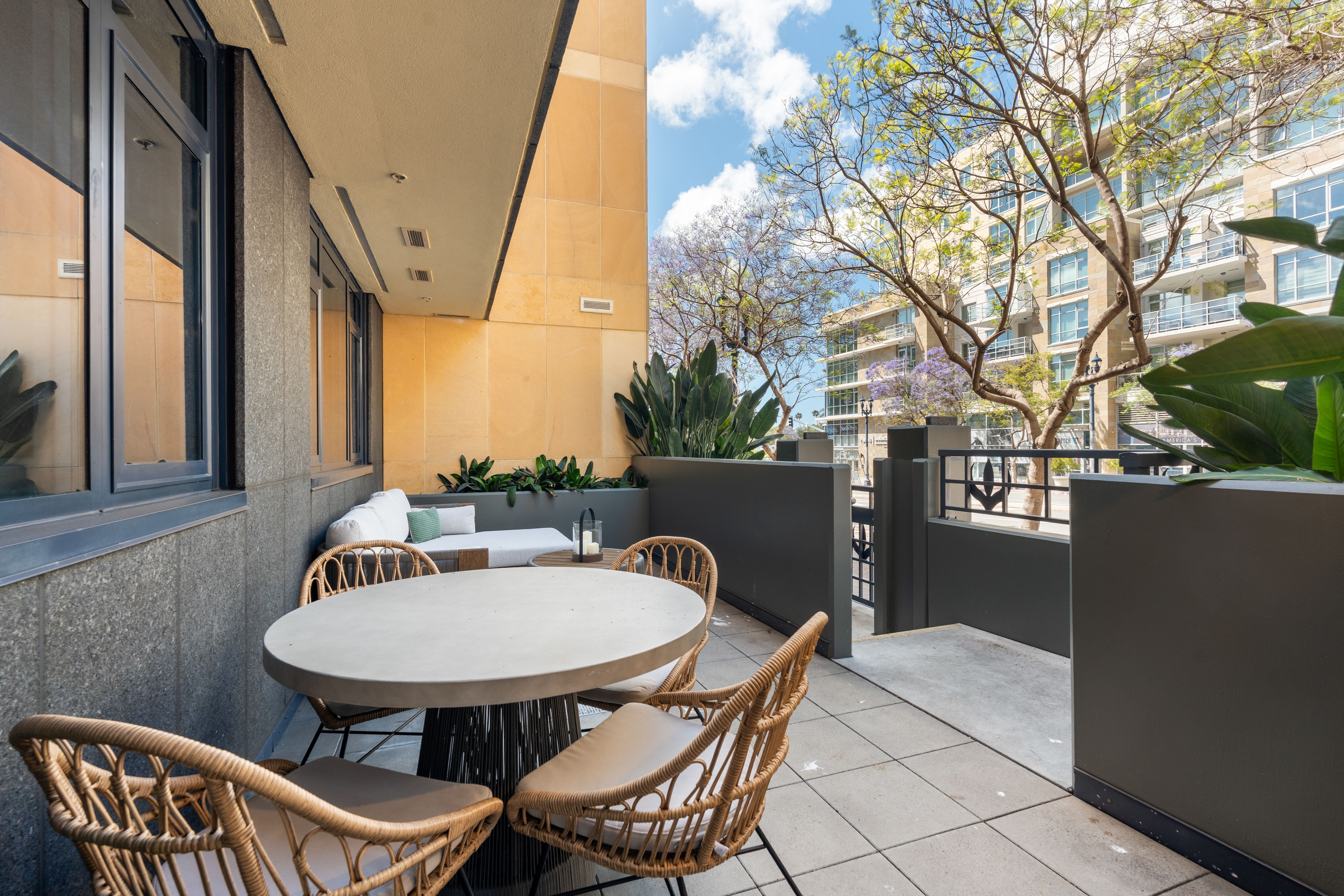  1325 Pacific Highway, San Diego, CA 92101 - 物件實景