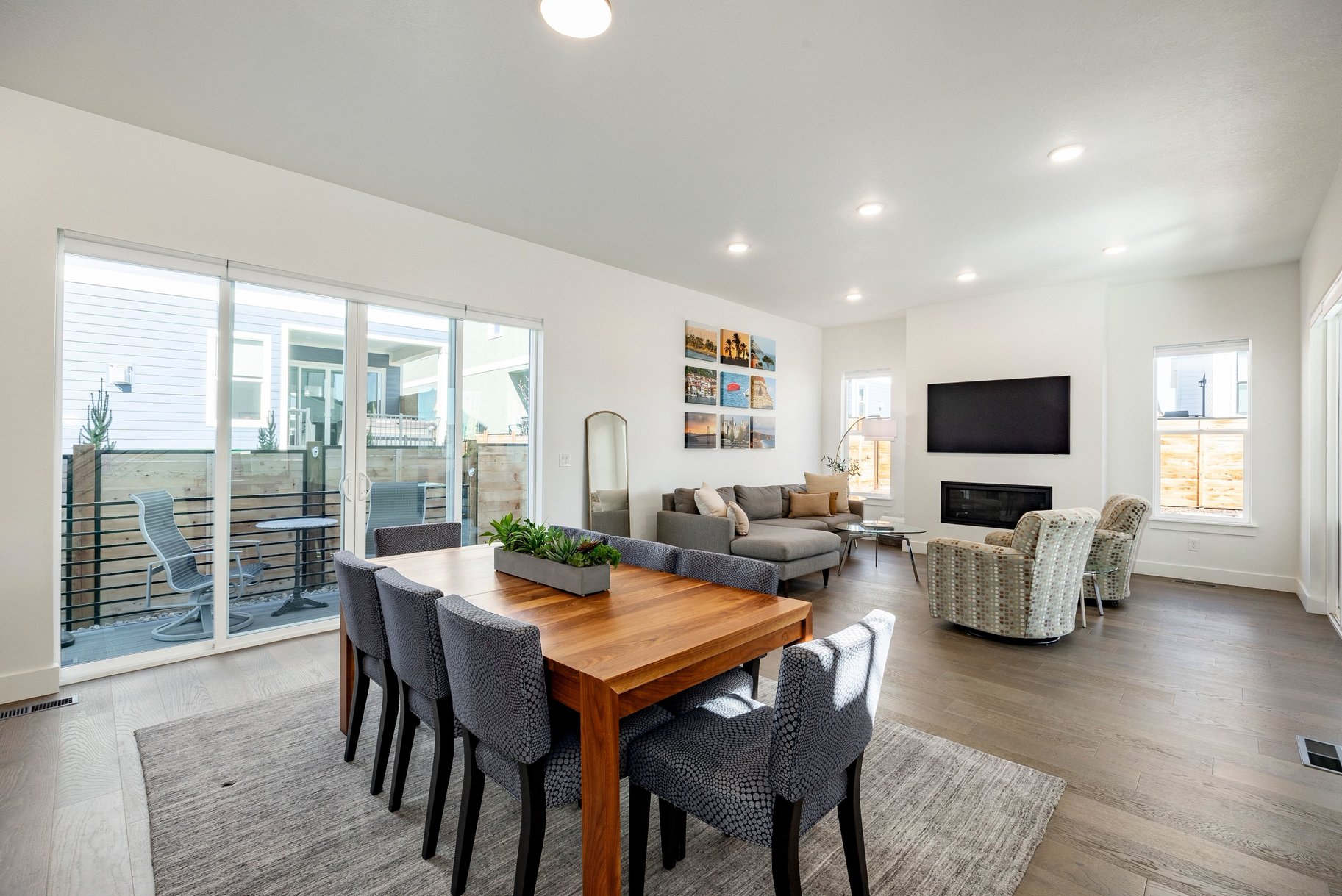  Stylish 2023 Move-In Ready Home  Silver Creek Village - 物件實景