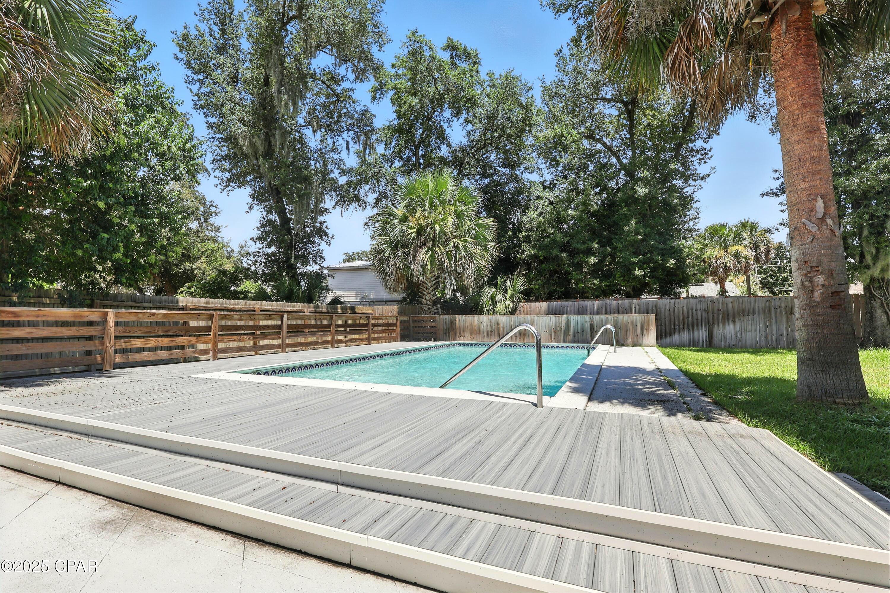Panama City, Florida, 32401, United States, 4 Bedrooms Bedrooms, ,3 BathroomsBathrooms,Residential,For Sale,1911337