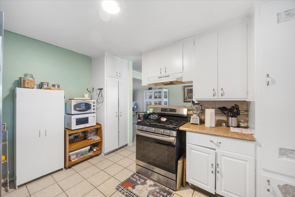 San Jacinto, California, 92583, United States, 6 Bedrooms Bedrooms, ,4 BathroomsBathrooms,Residential,For Sale,1977505