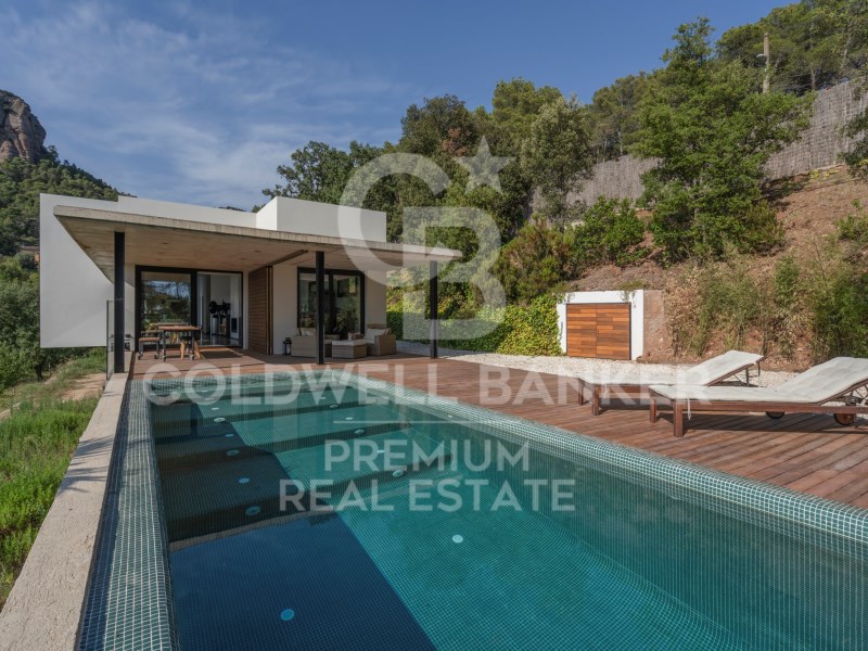 Matadepera, Catalonia, 08230, ES, 3 Bedrooms Bedrooms, ,2 BathroomsBathrooms,Residential,For Sale,1818850