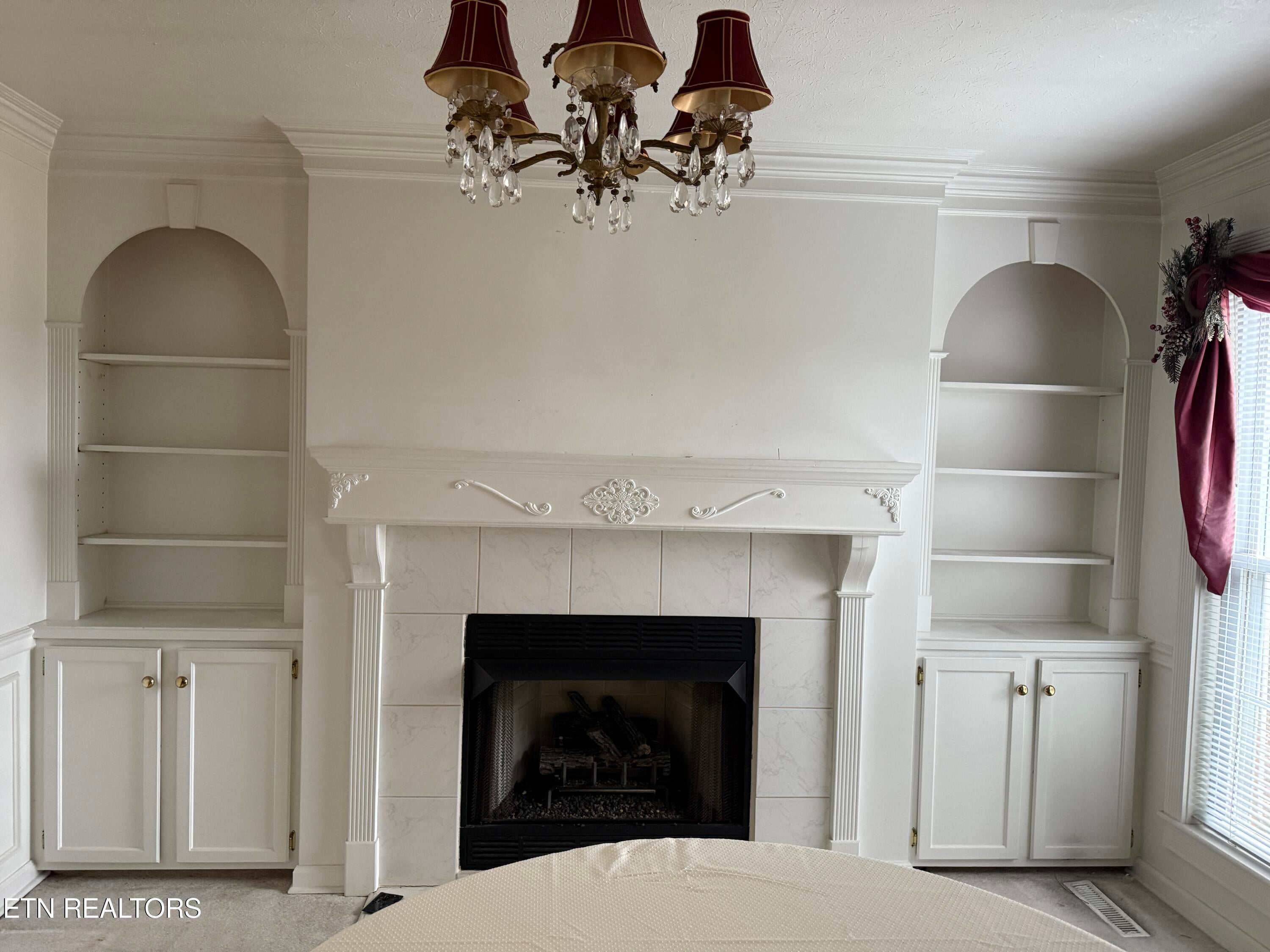 Rockwood, Tennessee, 37854, United States, 4 Bedrooms Bedrooms, ,4 BathroomsBathrooms,Residential,For Sale,1996876