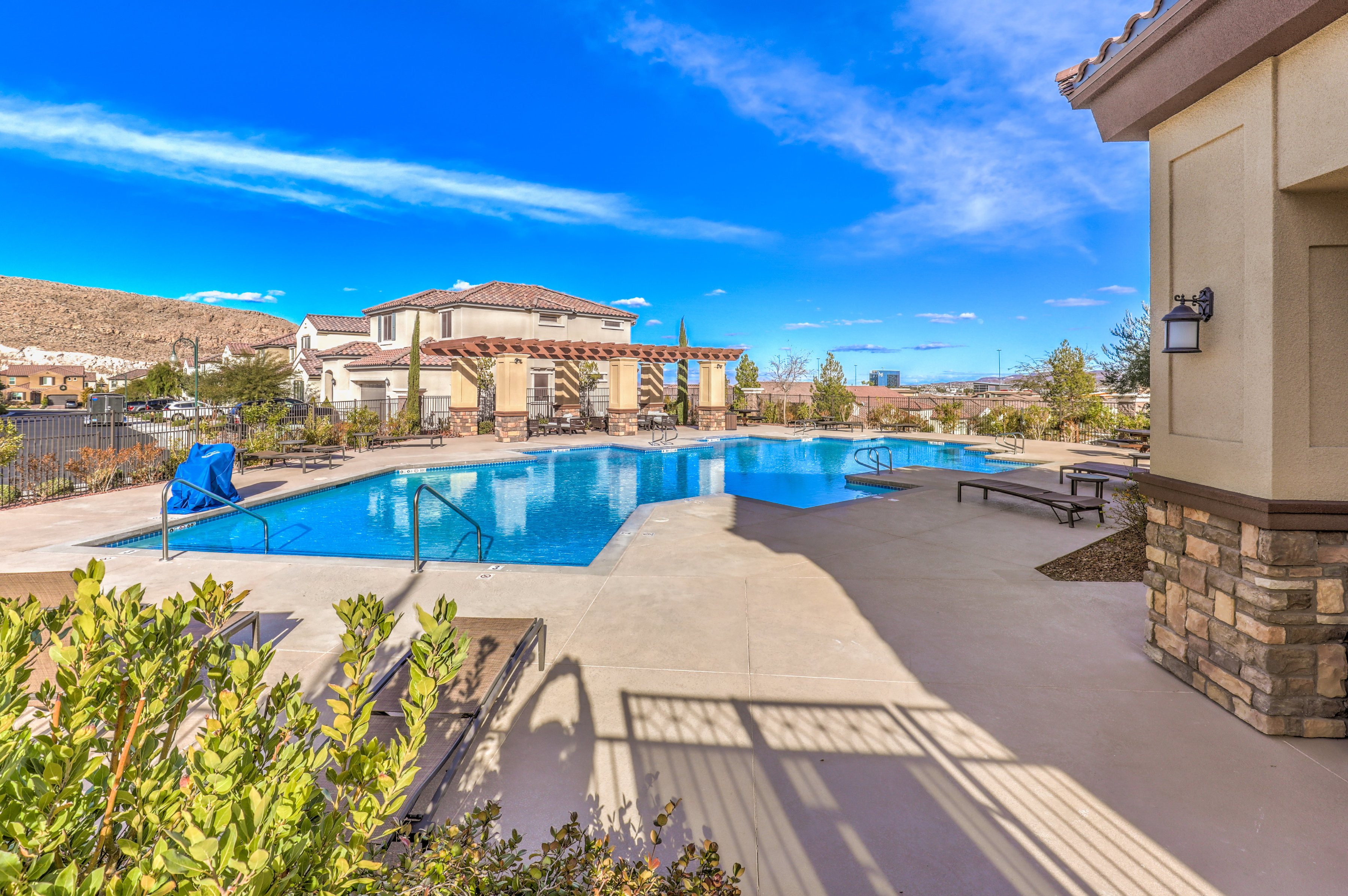  Escape to The Cove: Private Home with Breathtaking Mountain Views - 物件實景