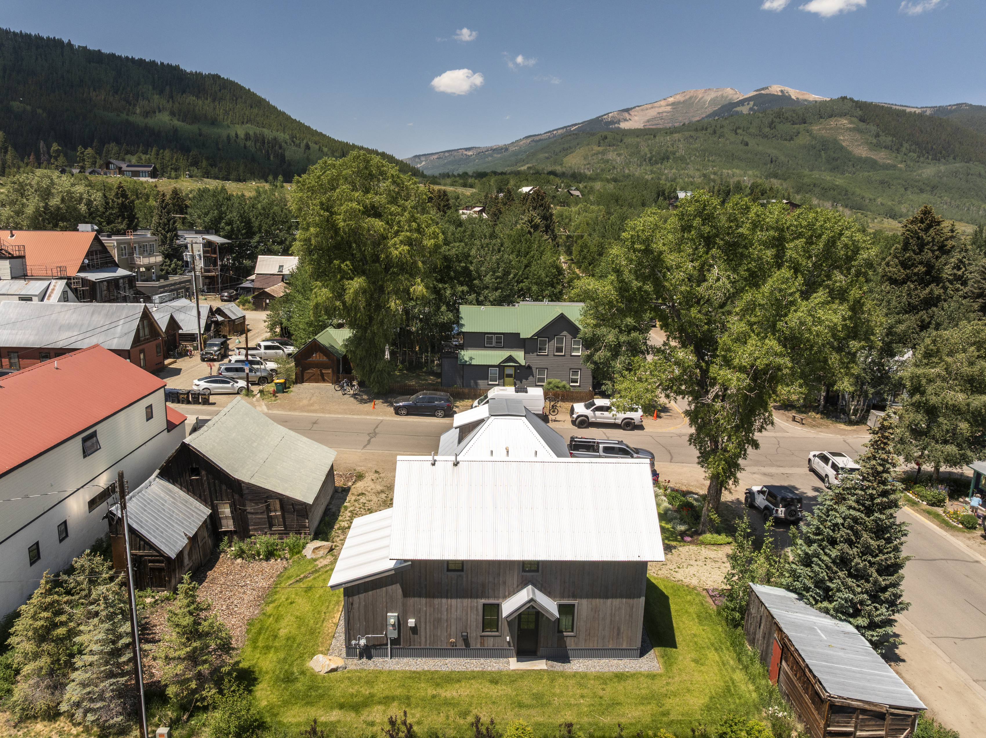  Modern Residence in the Heart of Crested Butte