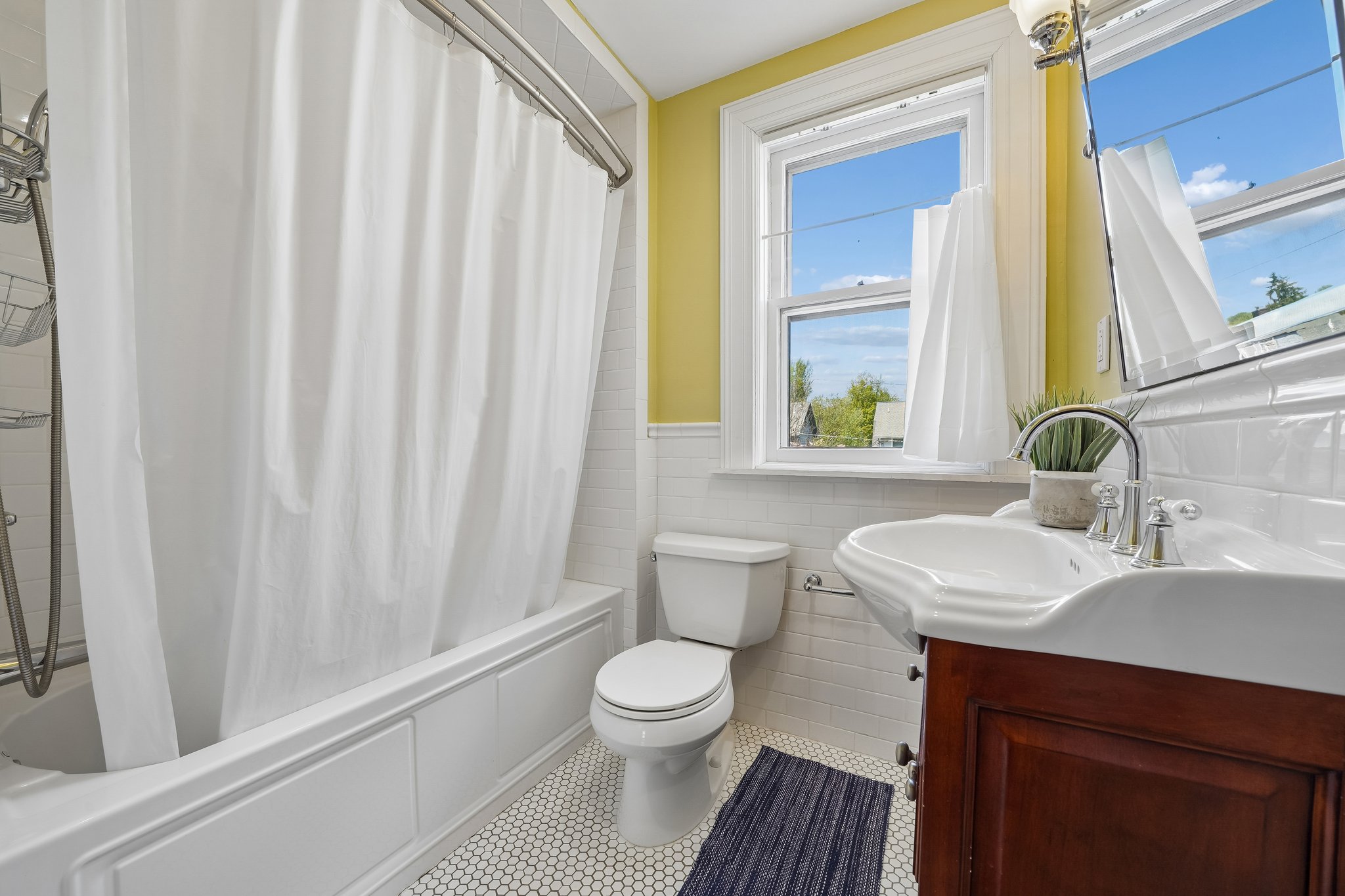 215 Inwood Avenue, Montclair, NJ 07043 - 物件實景
