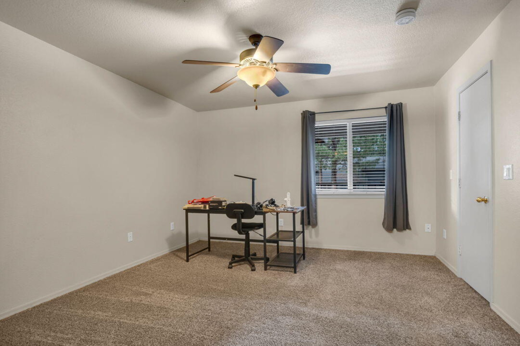  1385 W University Avenue ¦Flagstaff, AZ - 物件實景