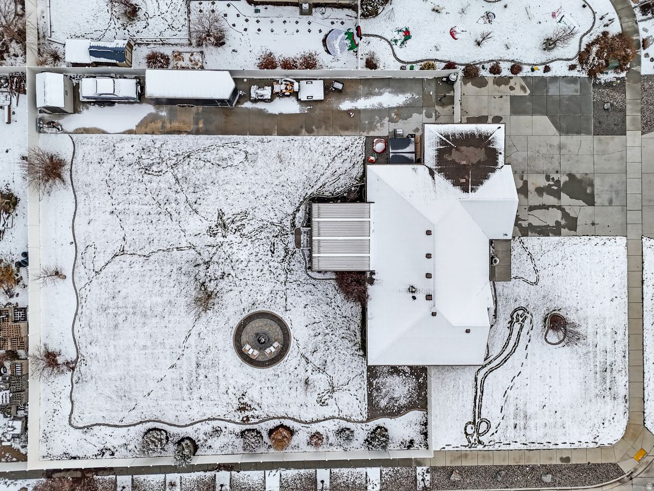 Grantsville, Utah, 84029, United States, 6 Bedrooms Bedrooms, ,3 BathroomsBathrooms,Residential,For Sale,2003482