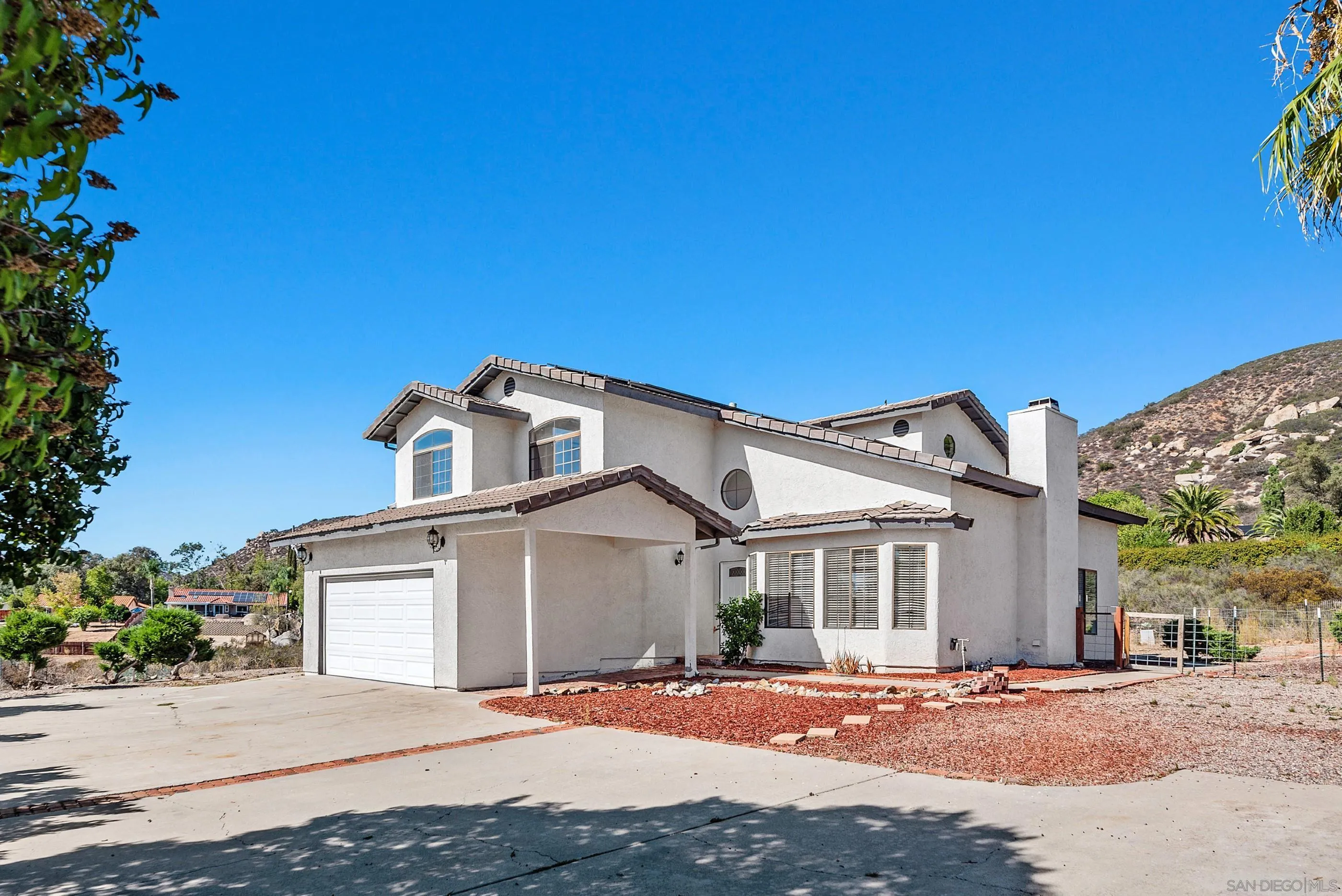 Ramona, California, 92065, United States, 4 Bedrooms Bedrooms, ,3 BathroomsBathrooms,Residential,For Sale,1985342