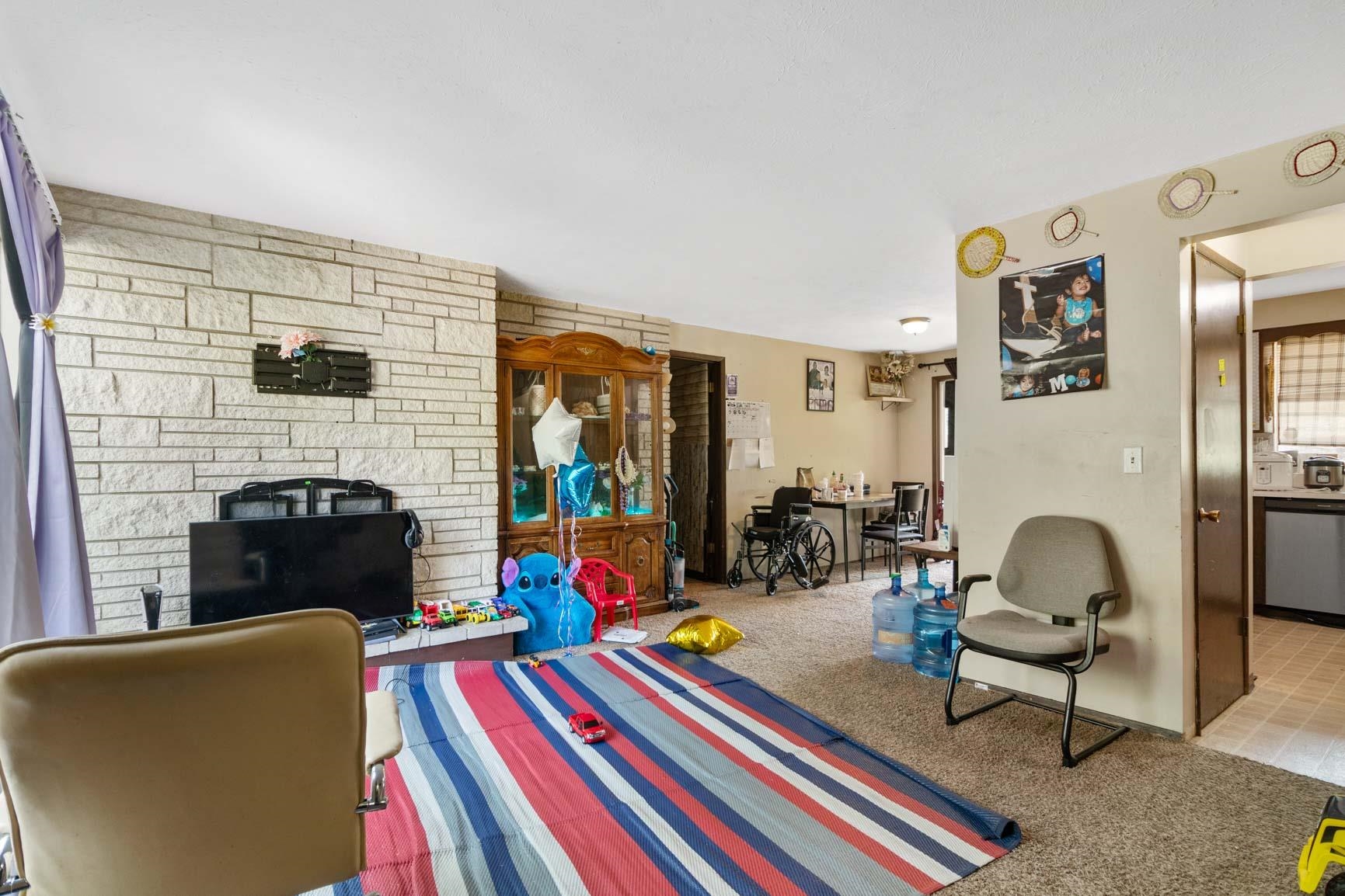 Spokane, Washington, 99218, United States, ,Residential,For Sale,1868872
