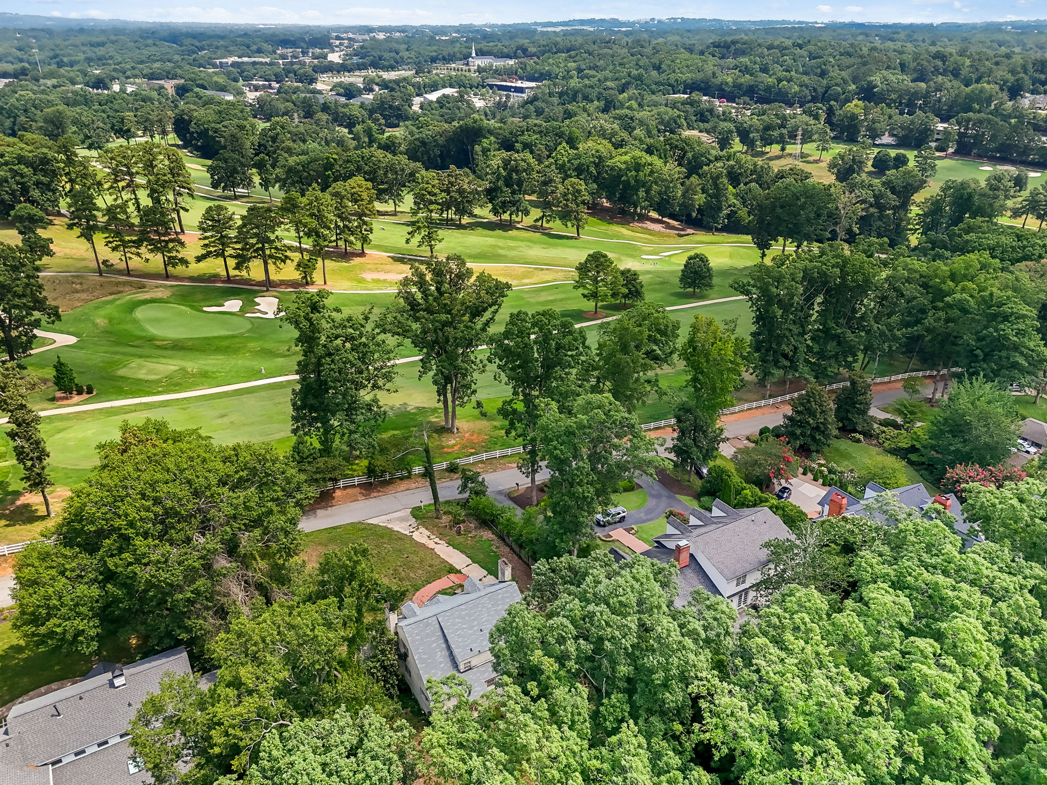  220 Riverside Drive, Greenville, SC 29605 - 物件實景