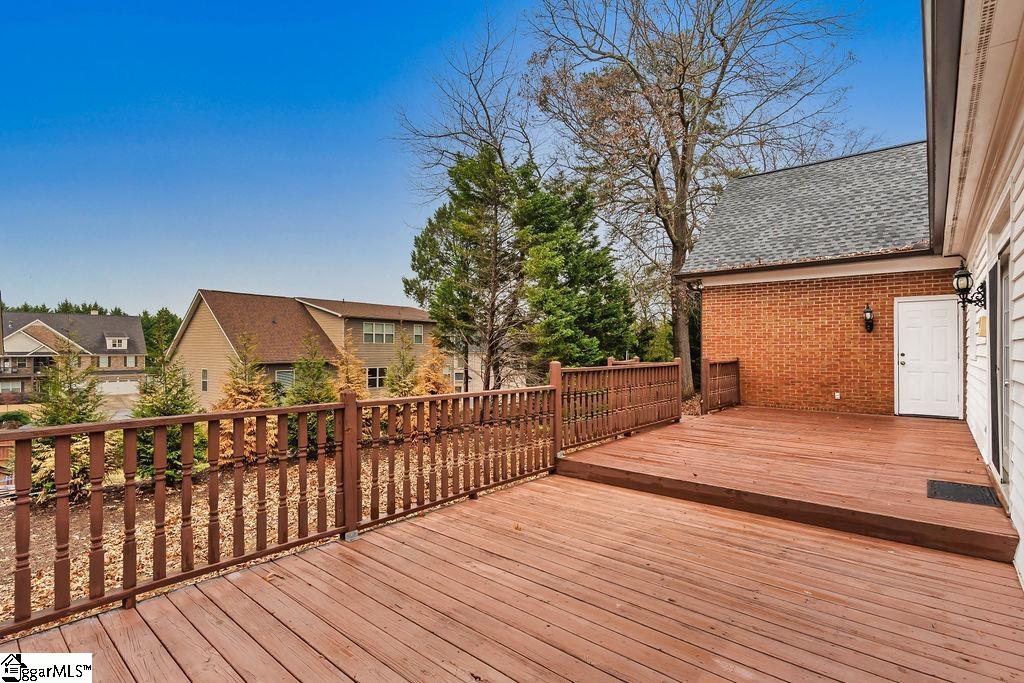 Greer, South Carolina, 29650, United States, 5 Bedrooms Bedrooms, ,4 BathroomsBathrooms,Residential,For Sale,2005494