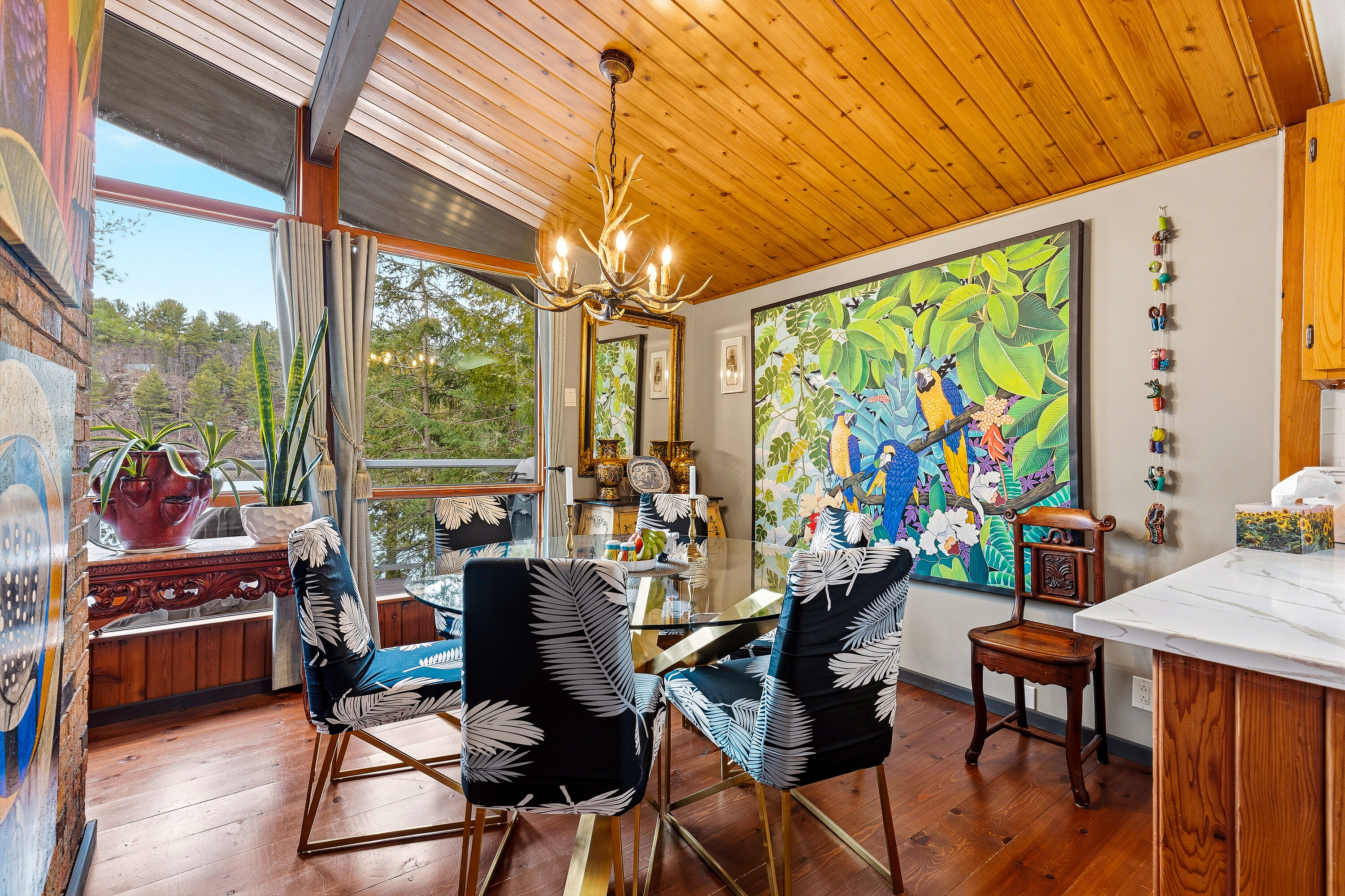  Oh, What a Lake - 物件實景