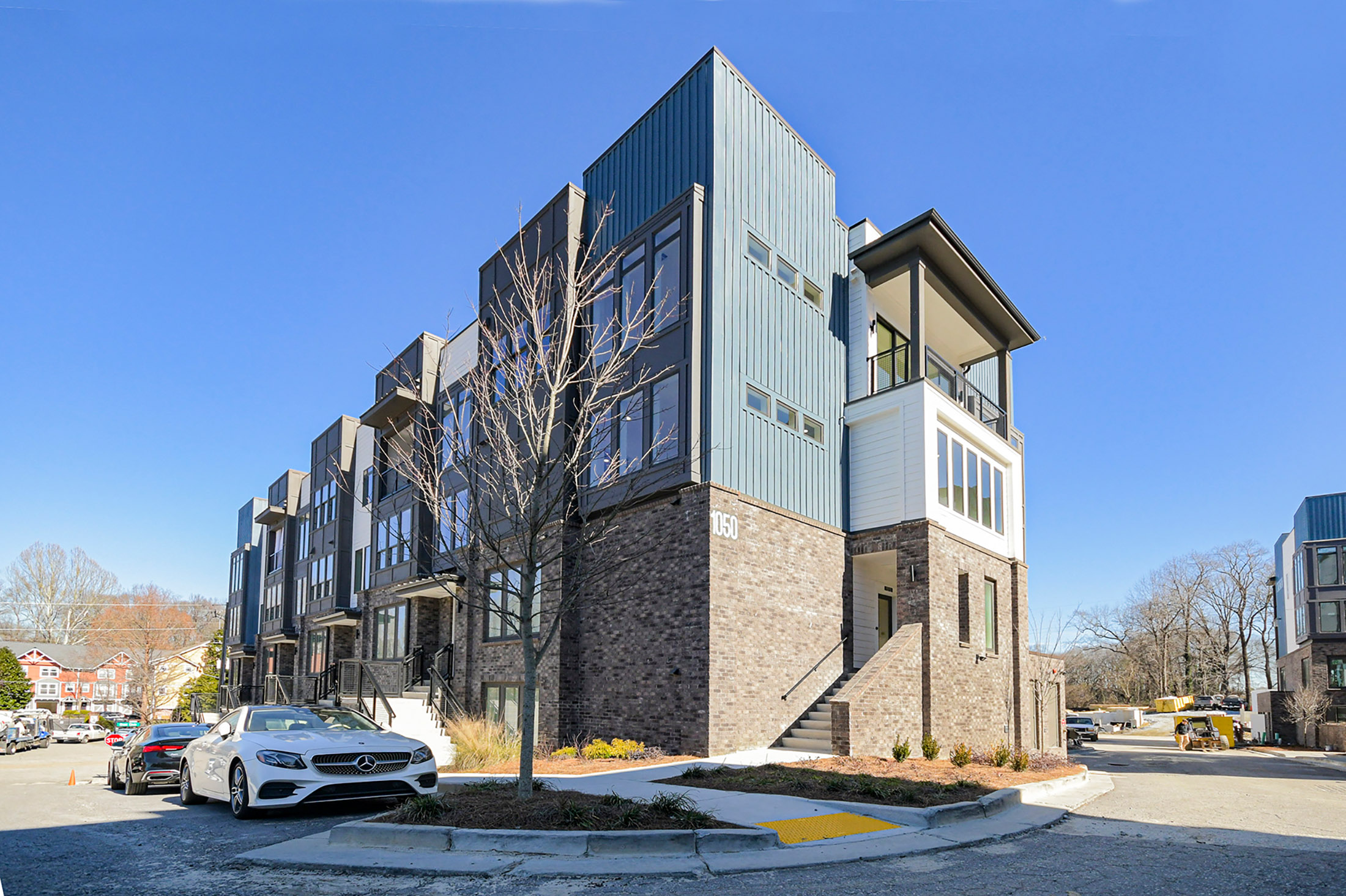 modern luxury in the heart of grant  park - 物件實景