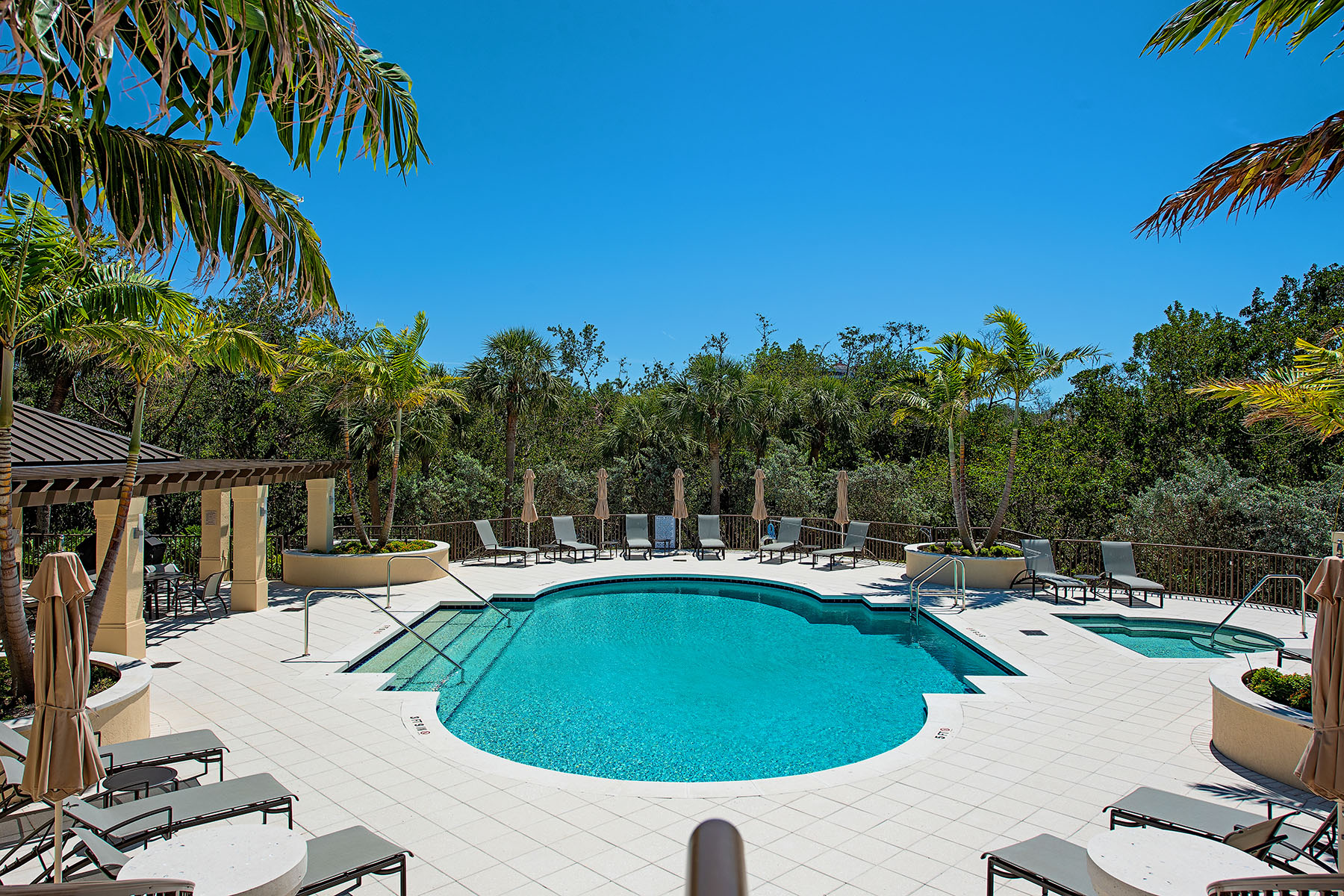  PELICAN BAY - MARQUESA AT BAY COLONY - 物件實景