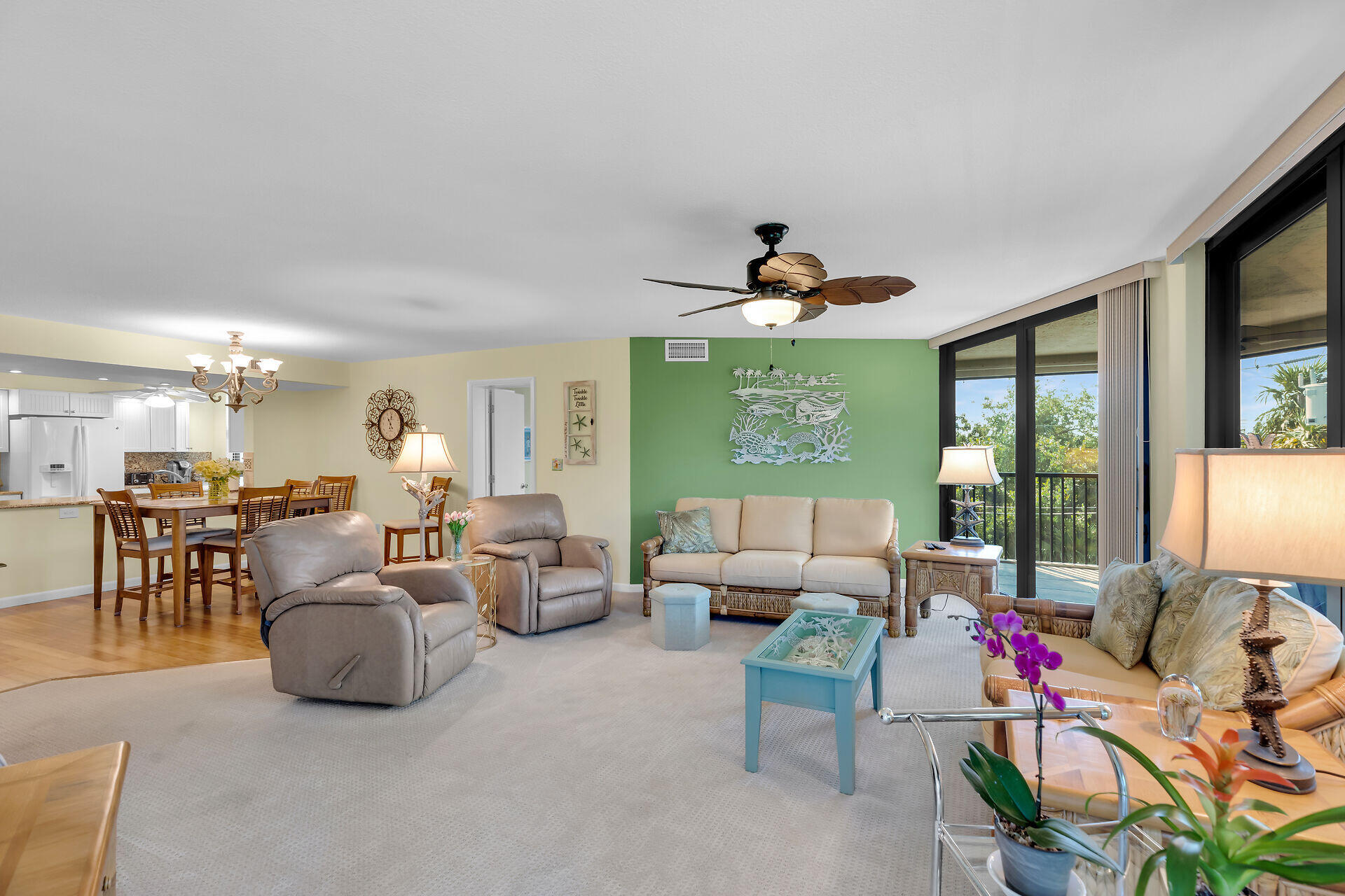 MARATHON, Florida, 33050, United States, 3 Bedrooms Bedrooms, ,2 BathroomsBathrooms,Residential,For Sale,1696068