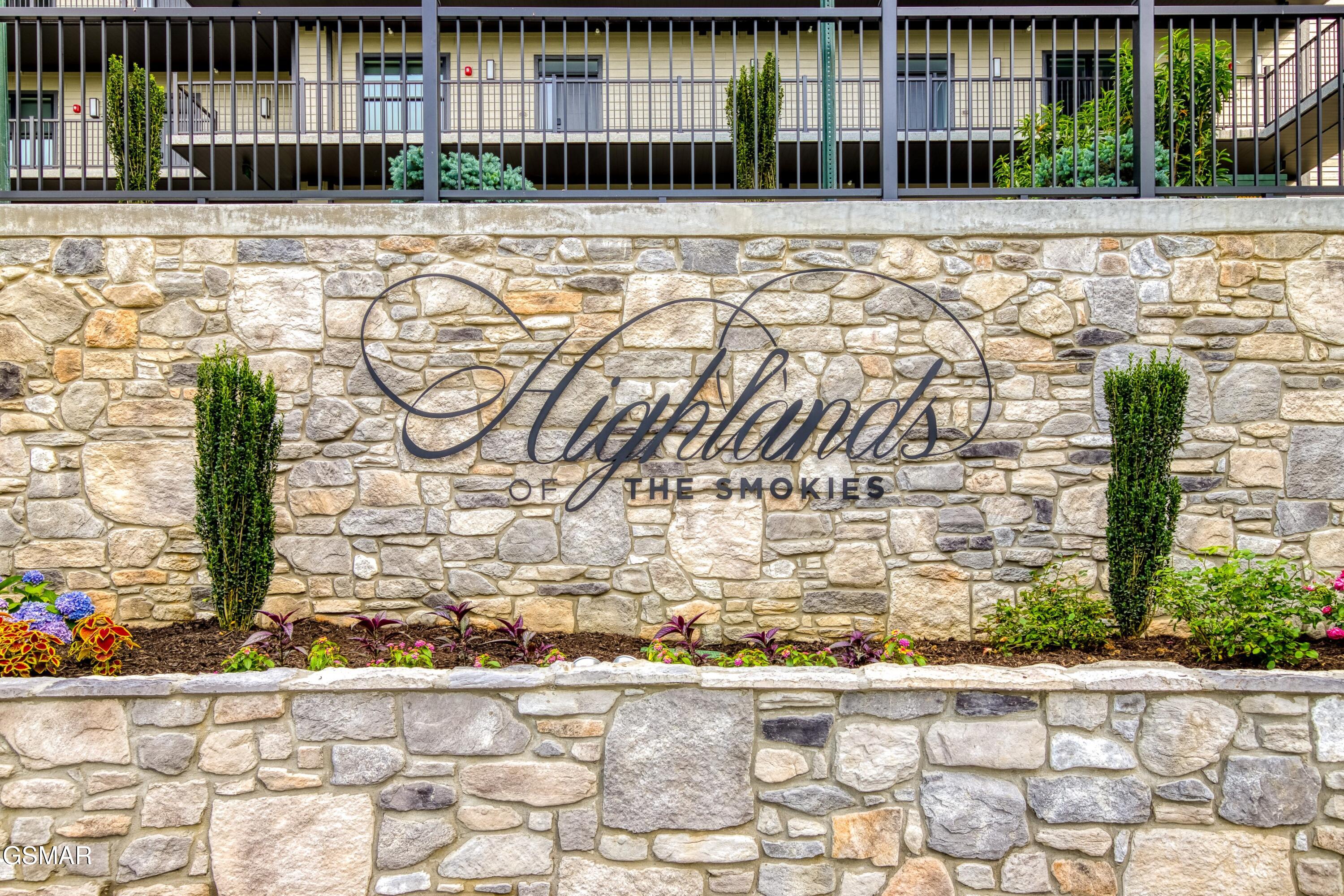 Gatlinburg, Tennessee, 37738, United States, 3 Bedrooms Bedrooms, ,4 BathroomsBathrooms,Residential,For Sale,1977552
