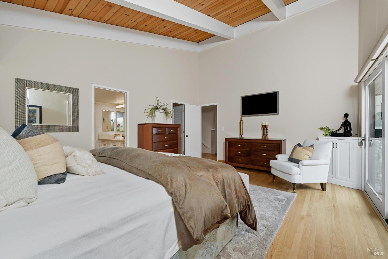 Napa, California, 94558, United States, 3 Bedrooms Bedrooms, ,3 BathroomsBathrooms,Residential,For Sale,1991086