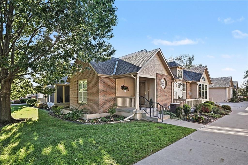 Greenwood St, Olathe, KS 66062 #1