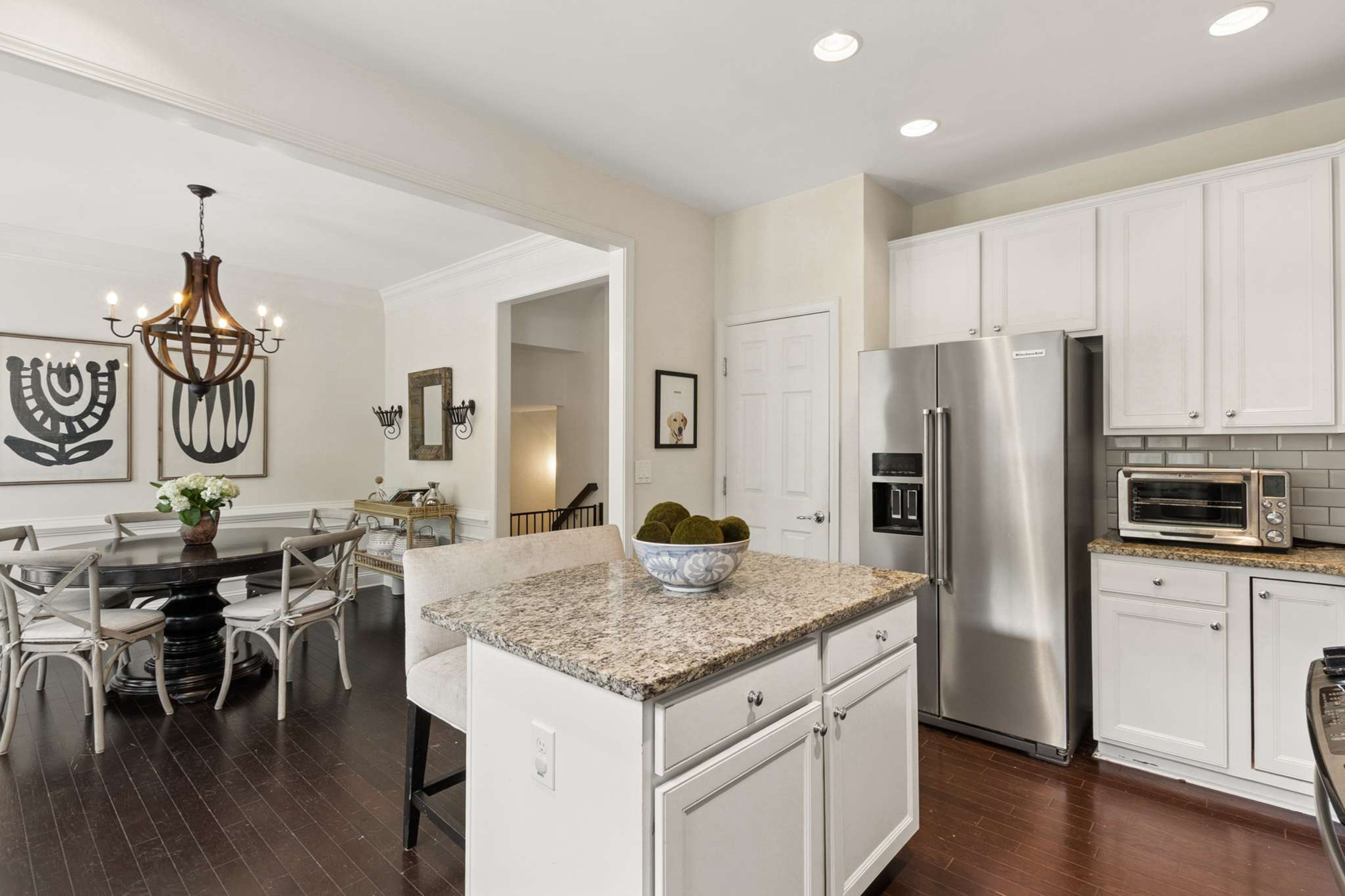  Beautiful, Light-filled Townhome in Historic Desirable Ardmore Park Neighborhood - 物件實景