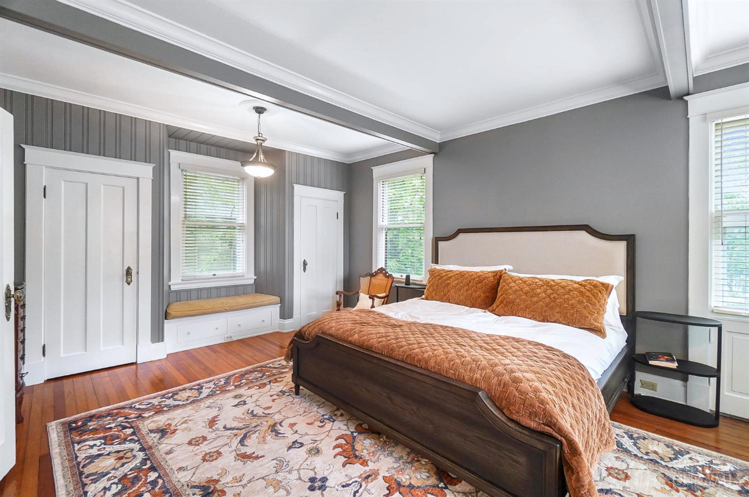 Cincinnati, Ohio, 45208, United States, 5 Bedrooms Bedrooms, ,5 BathroomsBathrooms,Residential,For Sale,1890144