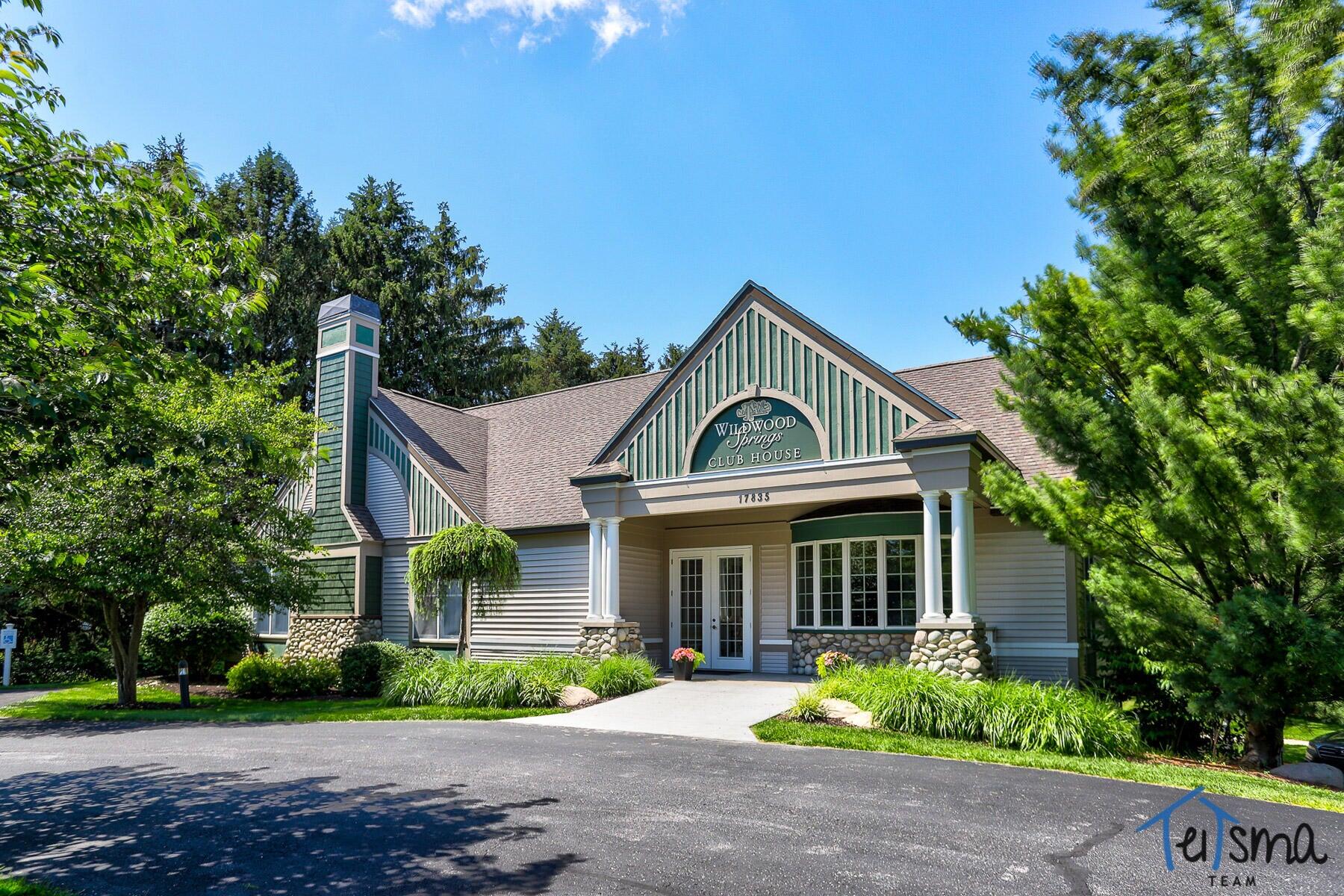 Spring Lake, Michigan, 49456, United States, 2 Bedrooms Bedrooms, ,3 BathroomsBathrooms,Residential,For Sale,1901119