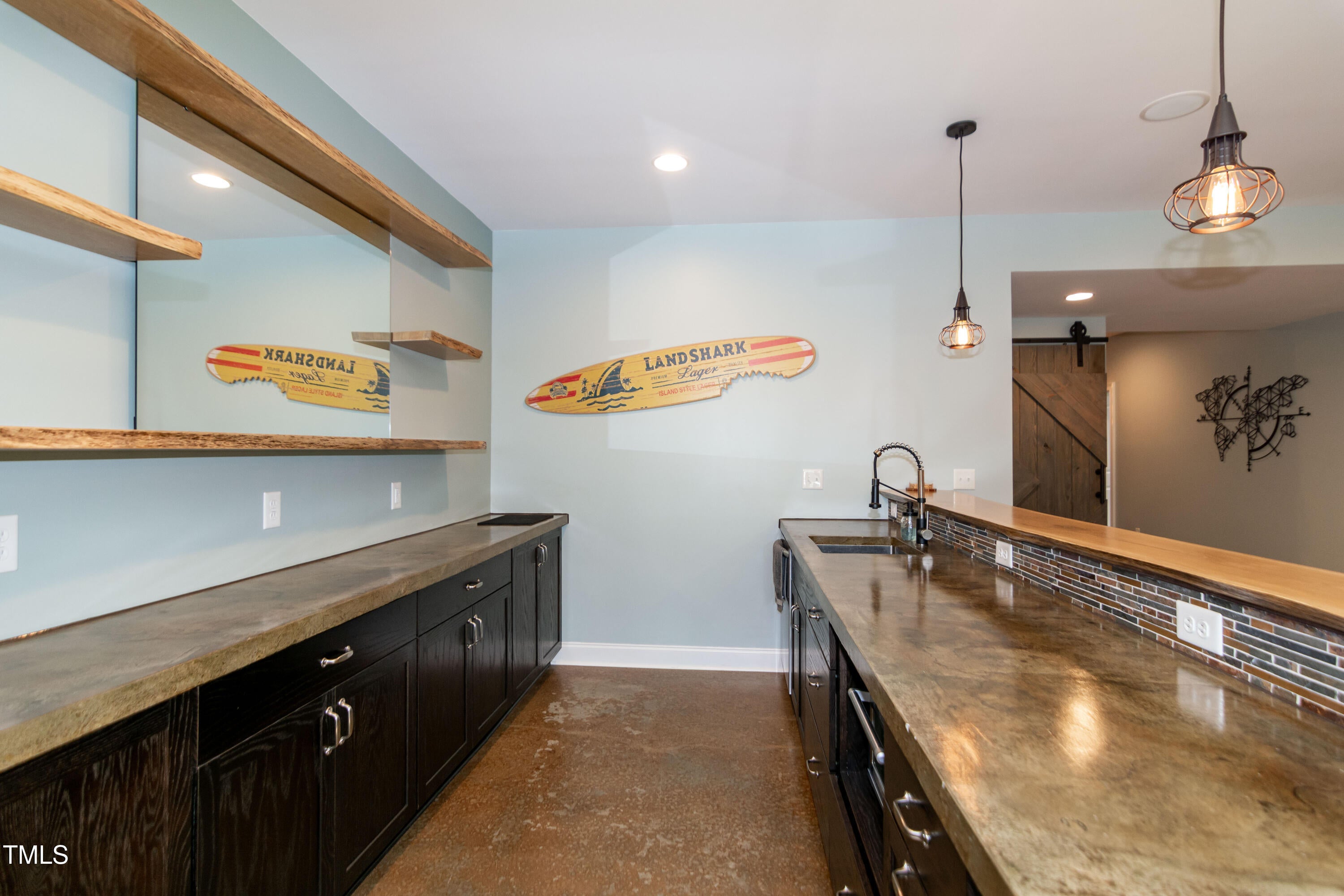 Raleigh, North Carolina, 27606, United States, 4 Bedrooms Bedrooms, ,4 BathroomsBathrooms,Residential,For Sale,1794802