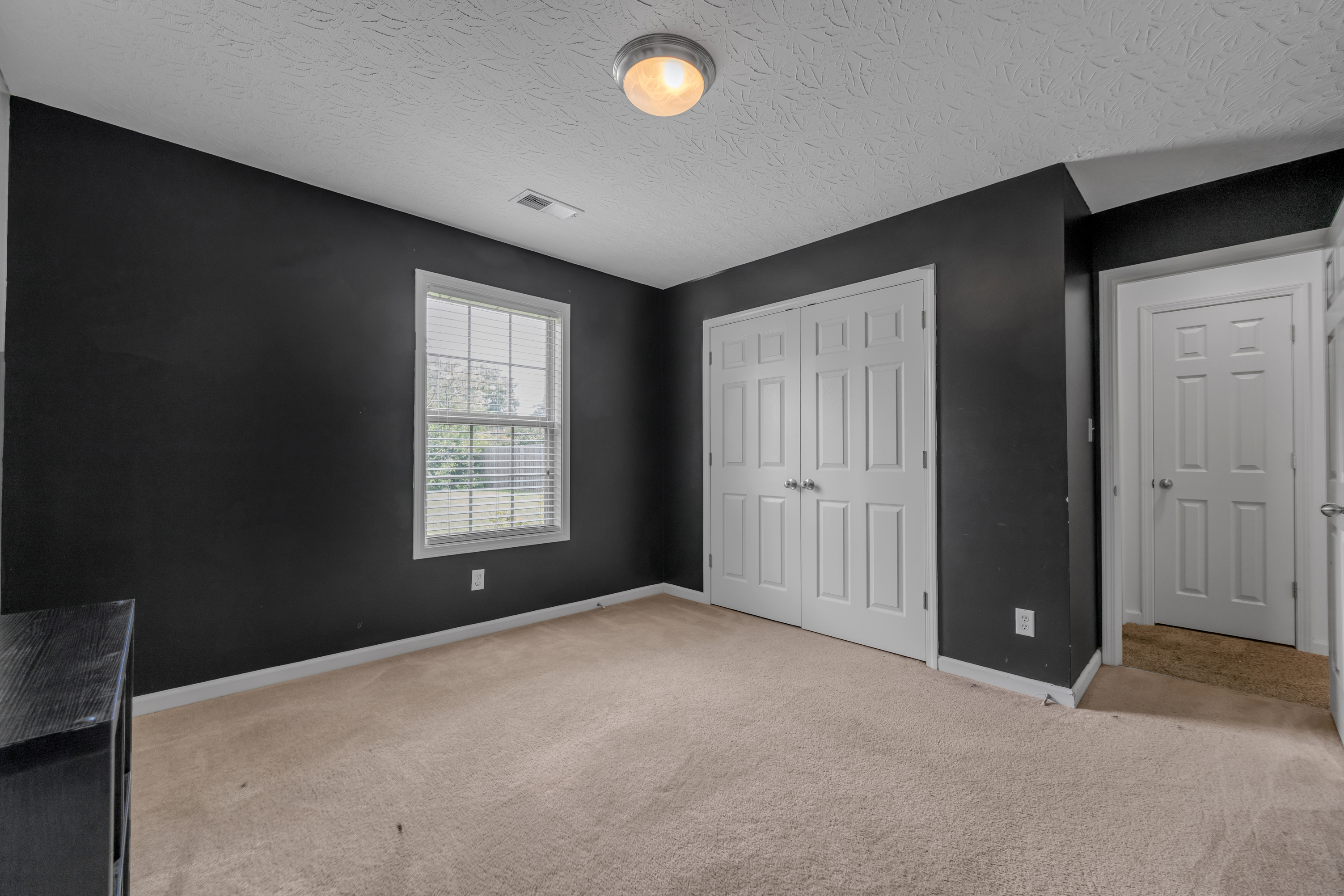  944 Winding Oak Trail - 物件實景