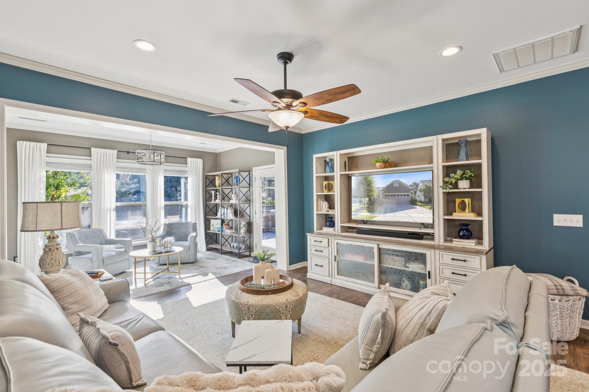 Fort Mill, South Carolina, 29715, United States, 2 Bedrooms Bedrooms, ,2 BathroomsBathrooms,Residential,For Sale,1940394