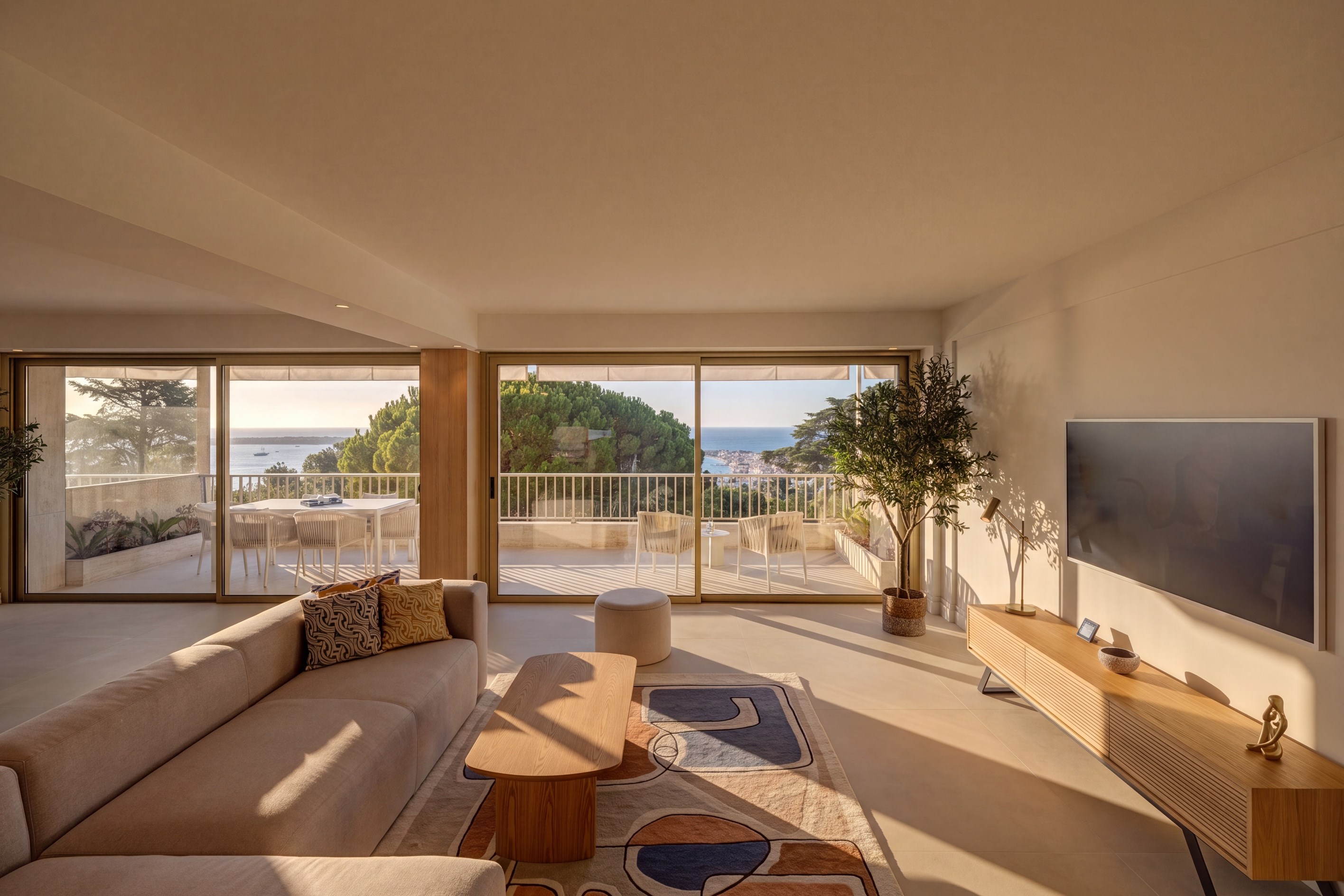  Cannes La Californie: Renovated 122 sq.m apartment with sea views and terrace - 物件實景