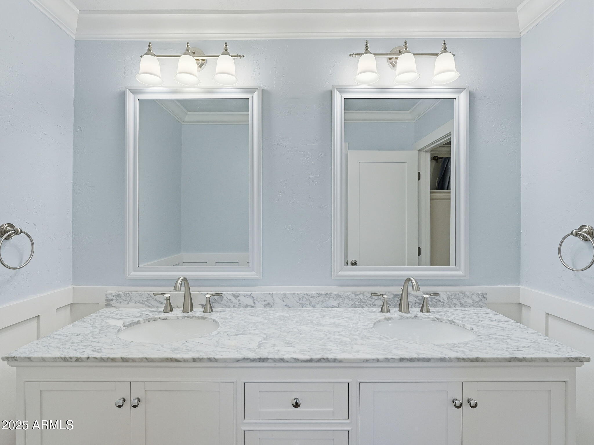 Scottsdale, Arizona, 85258, United States, 4 Bedrooms Bedrooms, ,2 BathroomsBathrooms,Residential,For Sale,1991949