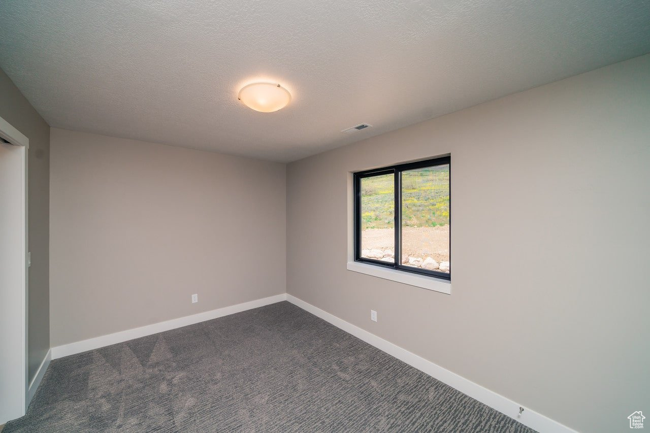 North Logan, Utah, 84341, United States, 4 Bedrooms Bedrooms, ,3 BathroomsBathrooms,Residential,For Sale,1861267