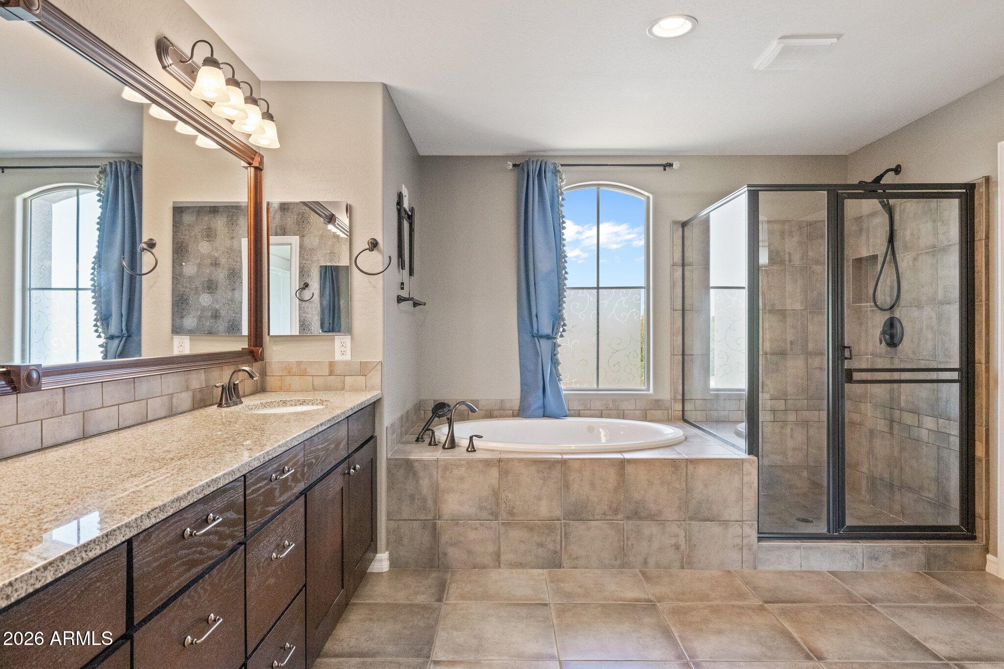  4523 S Gold Court  Chandler, AZ - 物件實景