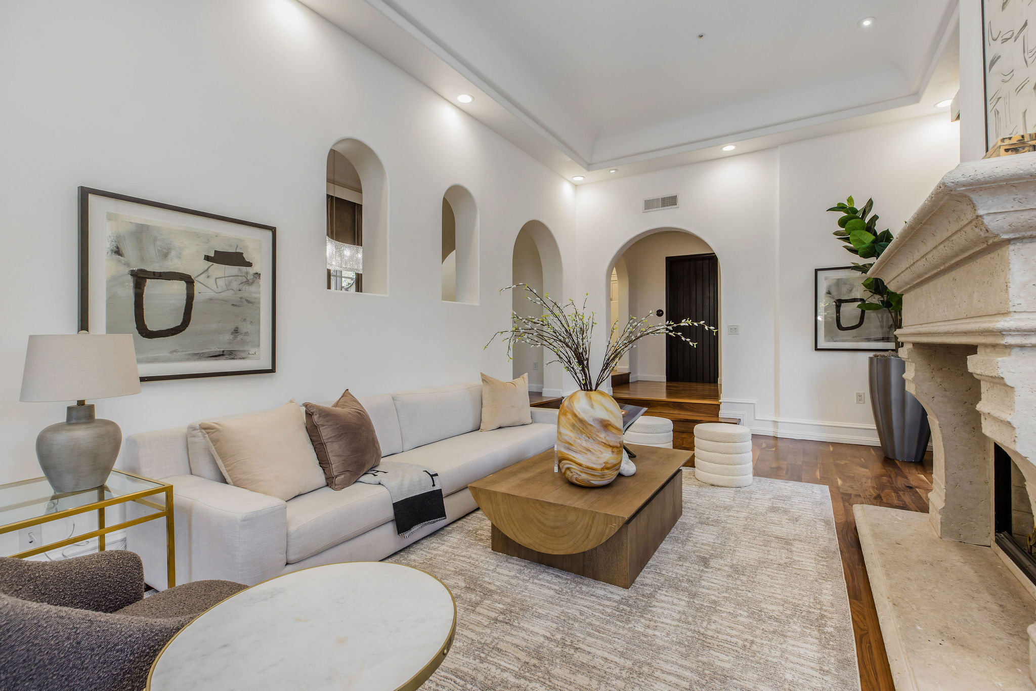  Romantic Spanish Retreat in Whitley Heights - 物件實景