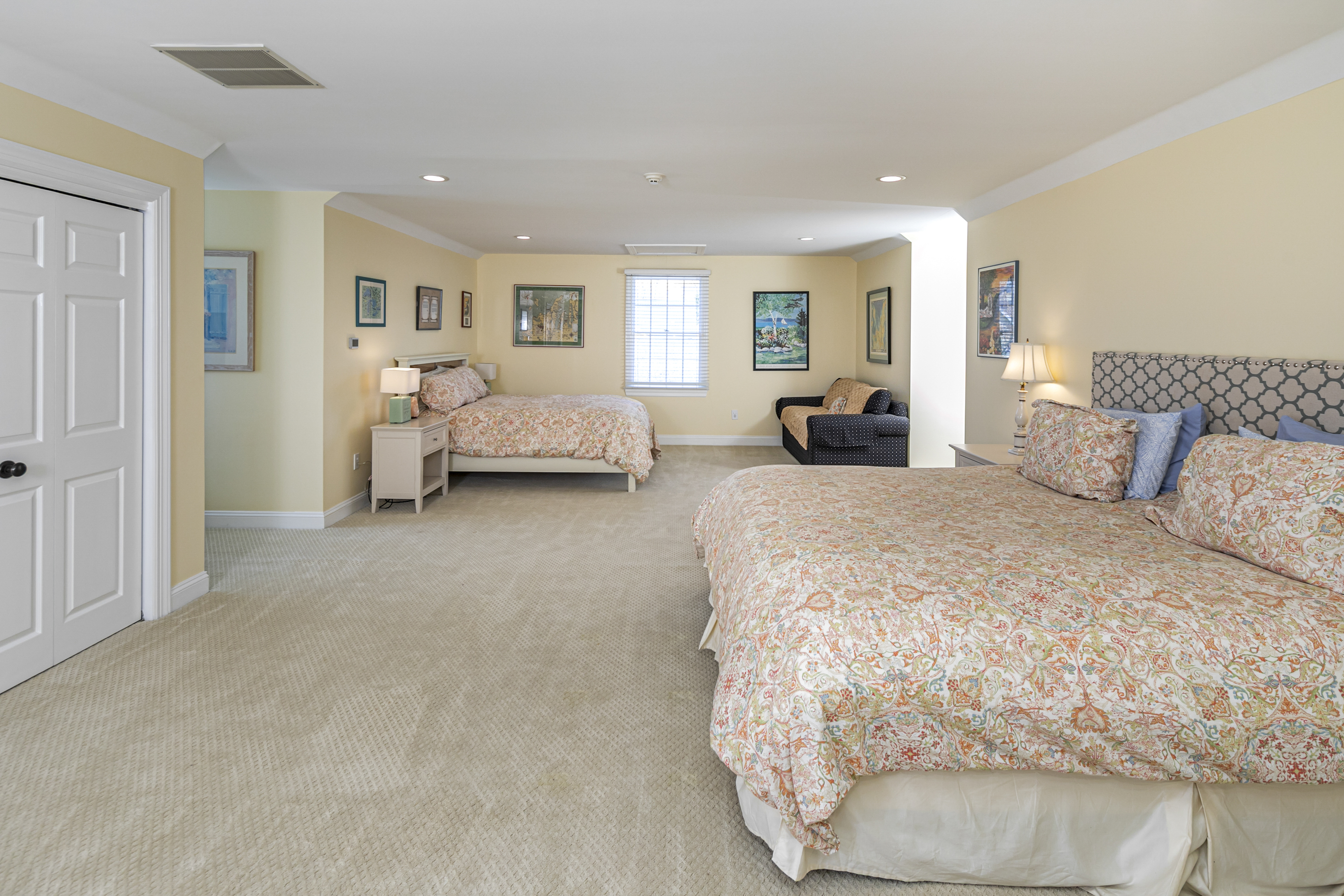  Exceptional Design and Thoughtful Updates in a Rare Governors Lane Offering - 物件實景