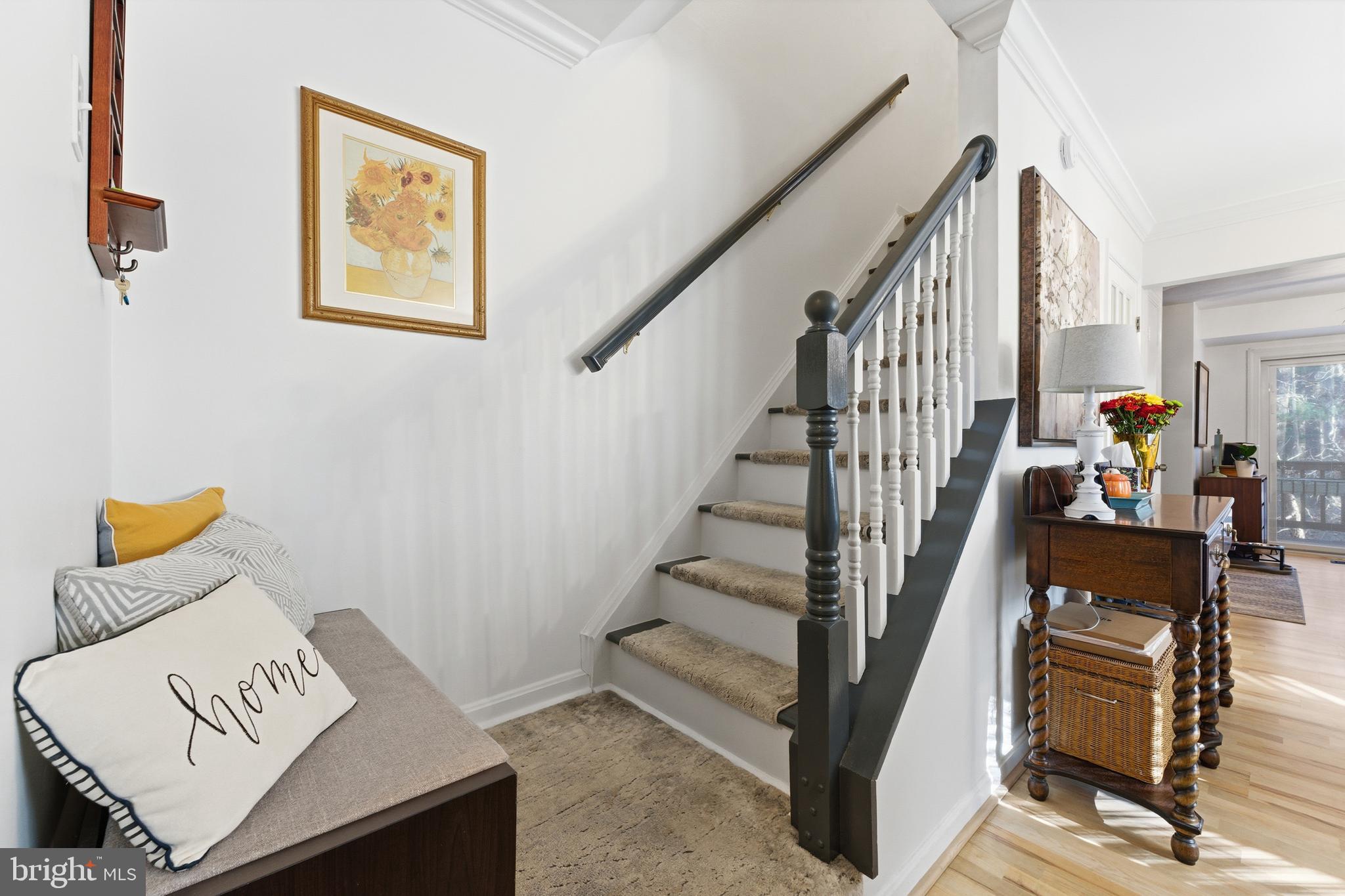 Clifton, Virginia, 20124, United States, 2 Bedrooms Bedrooms, ,3 BathroomsBathrooms,Residential,For Sale,2001572