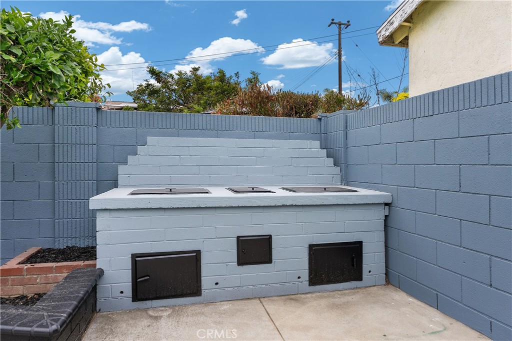 Carson, California, 90745, United States, 3 Bedrooms Bedrooms, ,2 BathroomsBathrooms,Residential,For Sale,1850381
