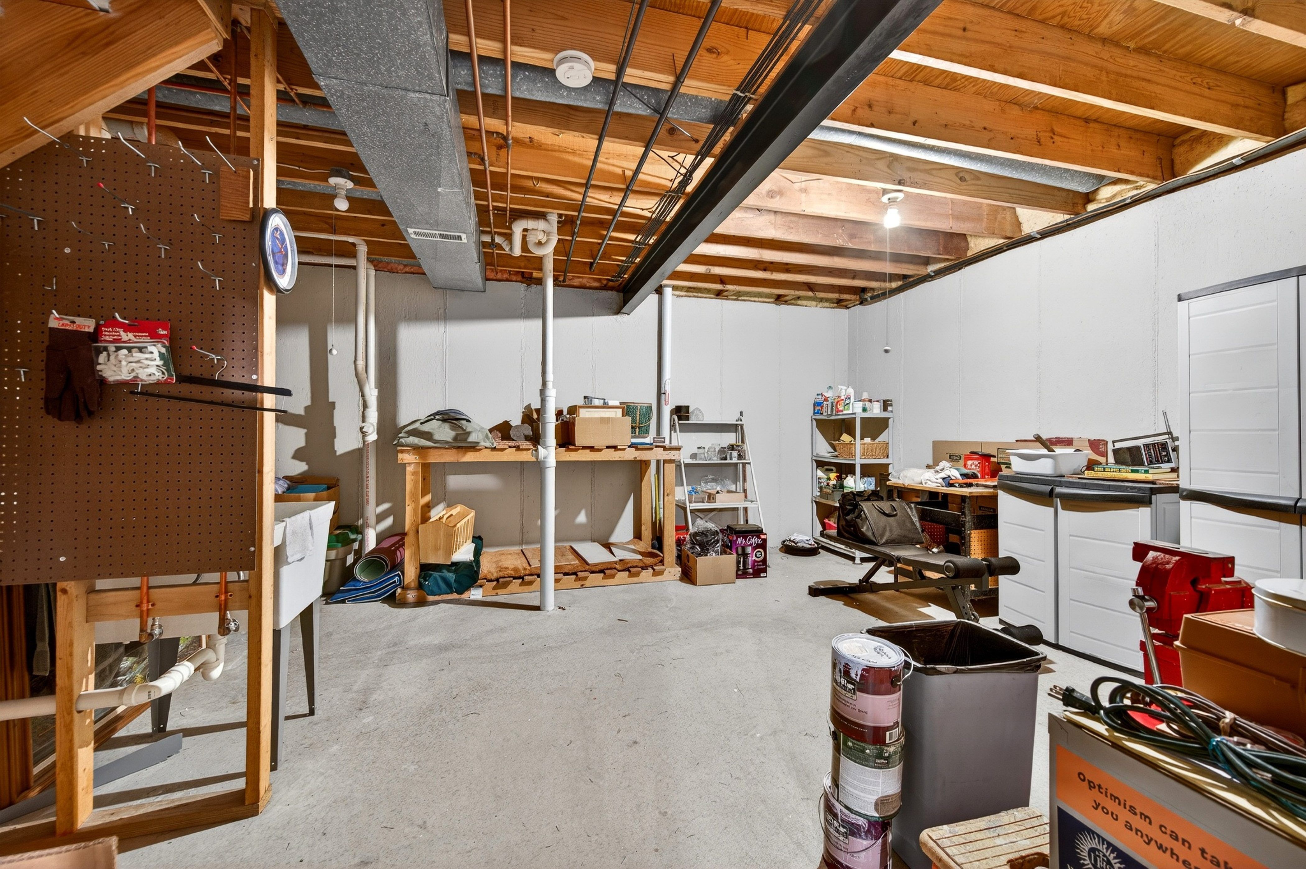  Move in and enjoy this lovely first floor unit - 物件實景