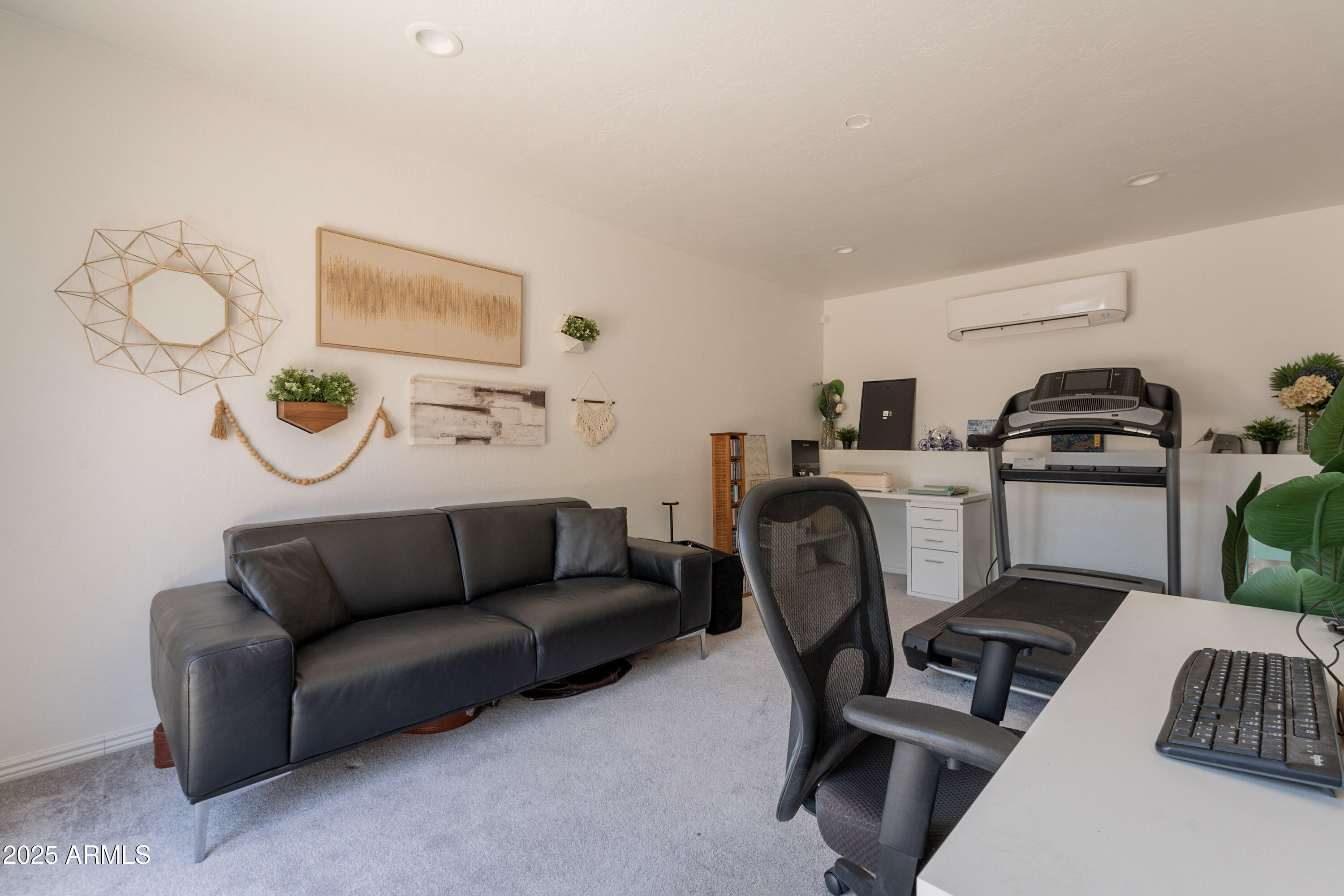 Phoenix, Arizona, 85013, United States, 3 Bedrooms Bedrooms, ,Residential,For Sale,1818806