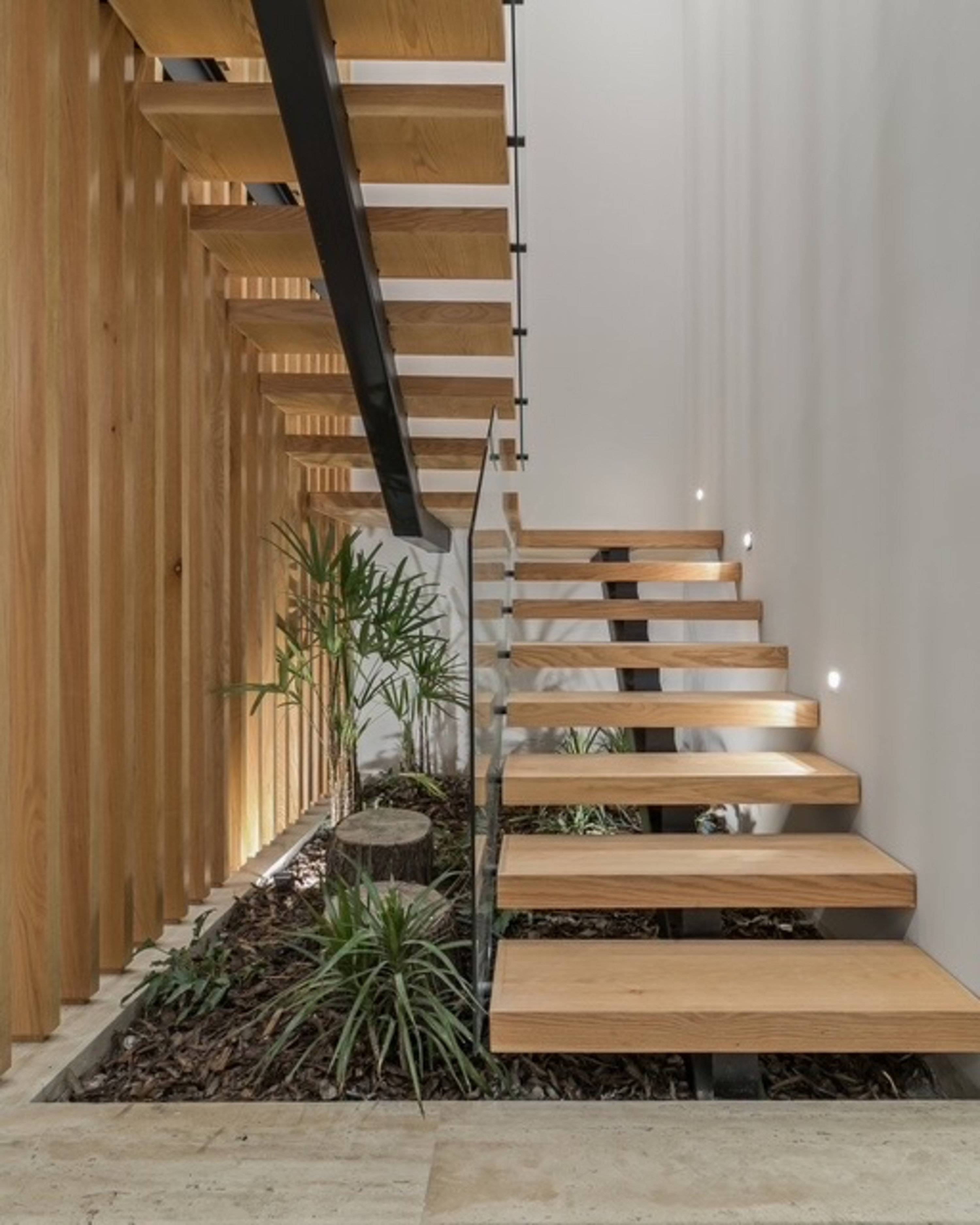  CASA EN VENTA EN ALTOZANO CASA RÍO 64 - 物件實景