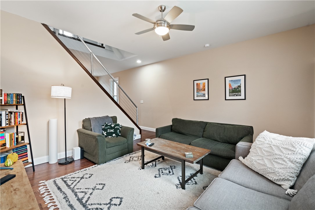 Lawrenceville, Pennsylvania, 15201, United States, 3 Bedrooms Bedrooms, ,2 BathroomsBathrooms,Residential,For Sale,1995818