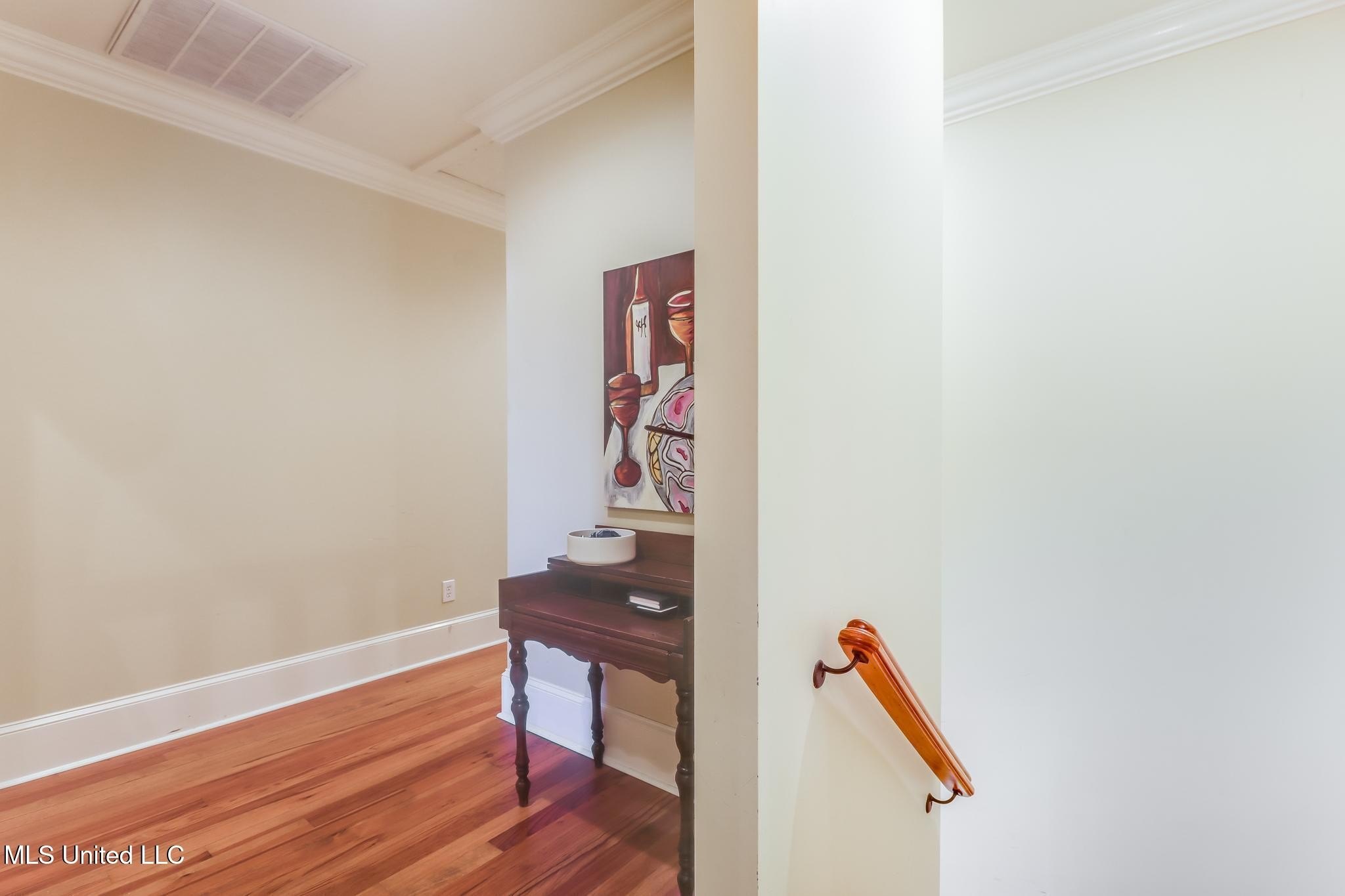 Pascagoula, Mississippi, 39581, United States, 5 Bedrooms Bedrooms, ,6 BathroomsBathrooms,Residential,For Sale,1977278