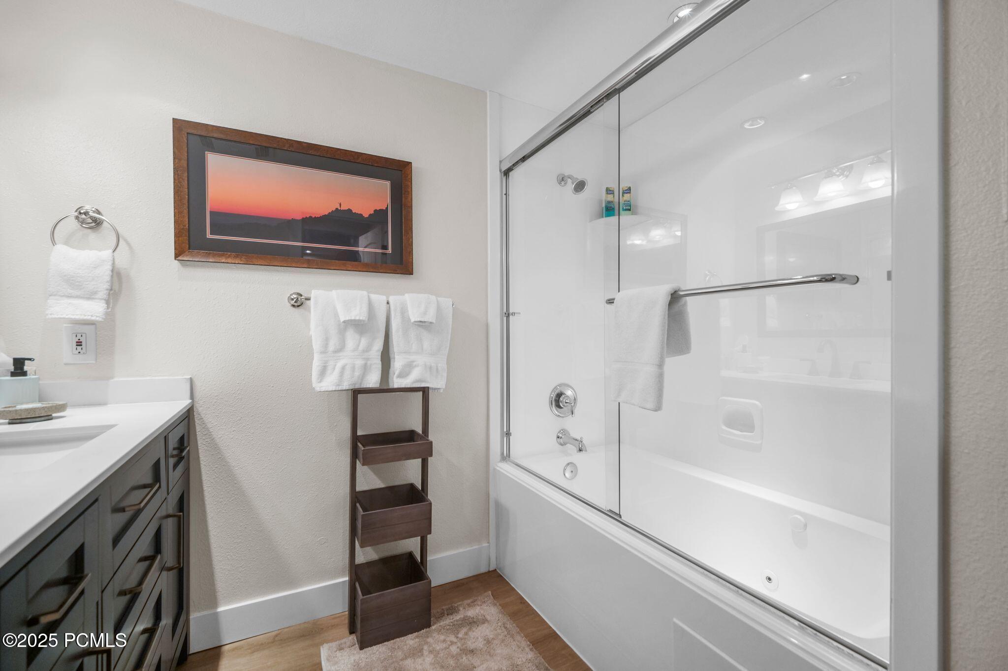 Park City, Utah, 84060, United States, ,1 BathroomBathrooms,Residential,For Sale,1958905