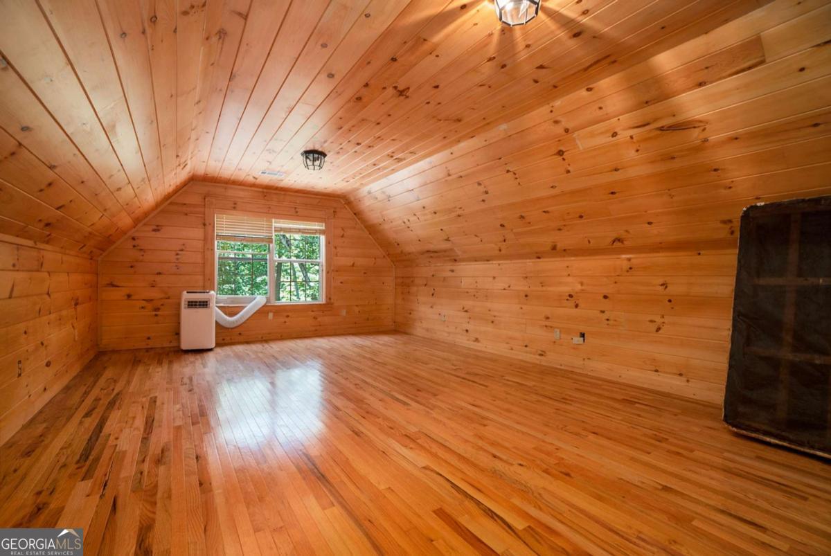 Blairsville, Georgia, 30512, United States, 4 Bedrooms Bedrooms, ,3 BathroomsBathrooms,Residential,For Sale,1859047