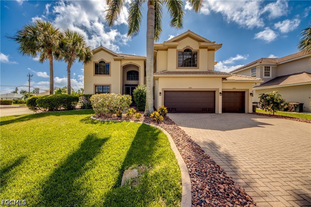 Cape Coral, Florida, 33904, United States, 6 Bedrooms Bedrooms, ,4 BathroomsBathrooms,Residential,For Sale,2006453