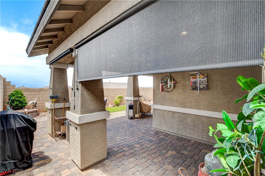 Henderson, Nevada, 89011, United States, 3 Bedrooms Bedrooms, ,2 BathroomsBathrooms,Residential,For Sale,1848397